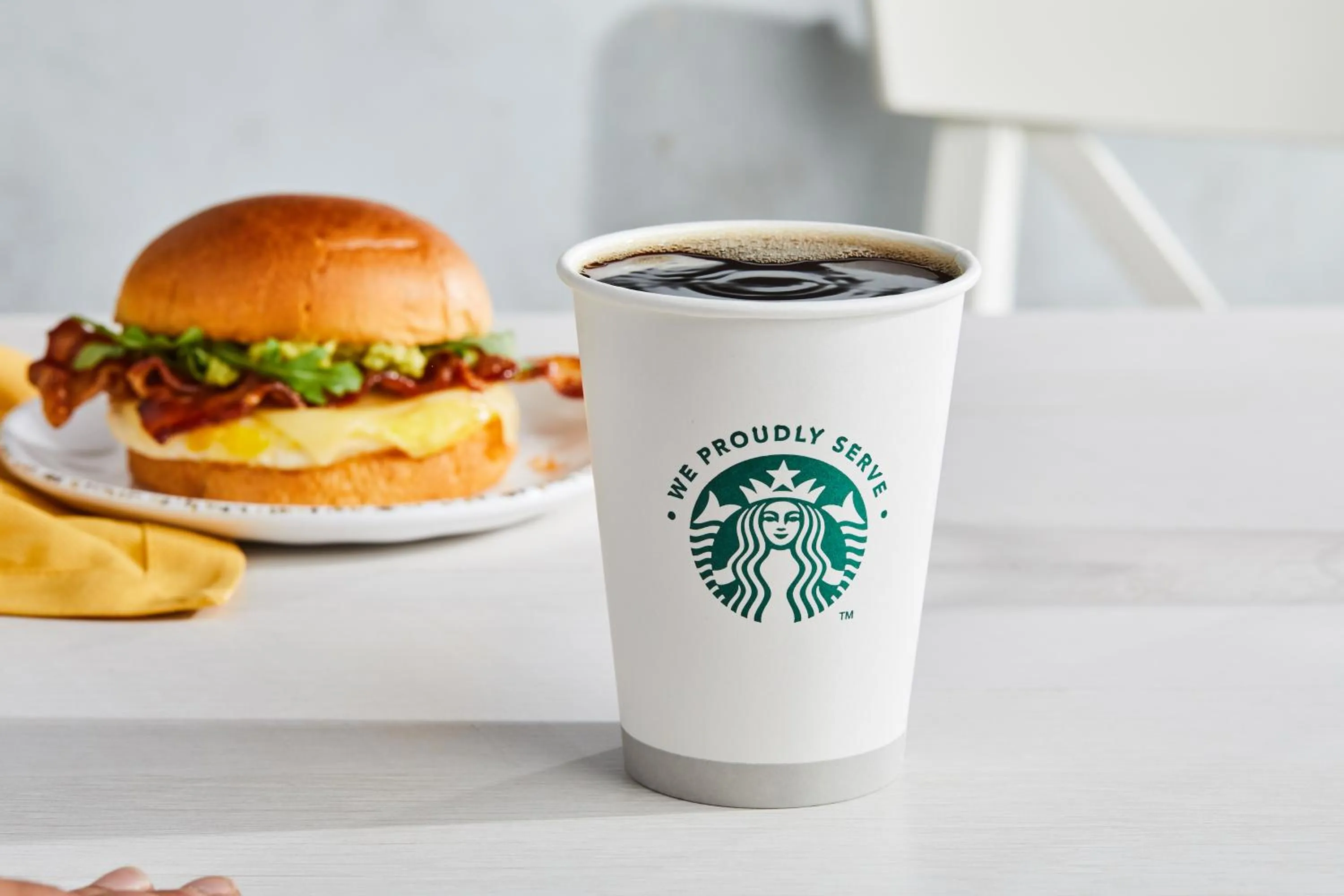 Breakfast in Courtyard by Marriott Faro Blanco Resort