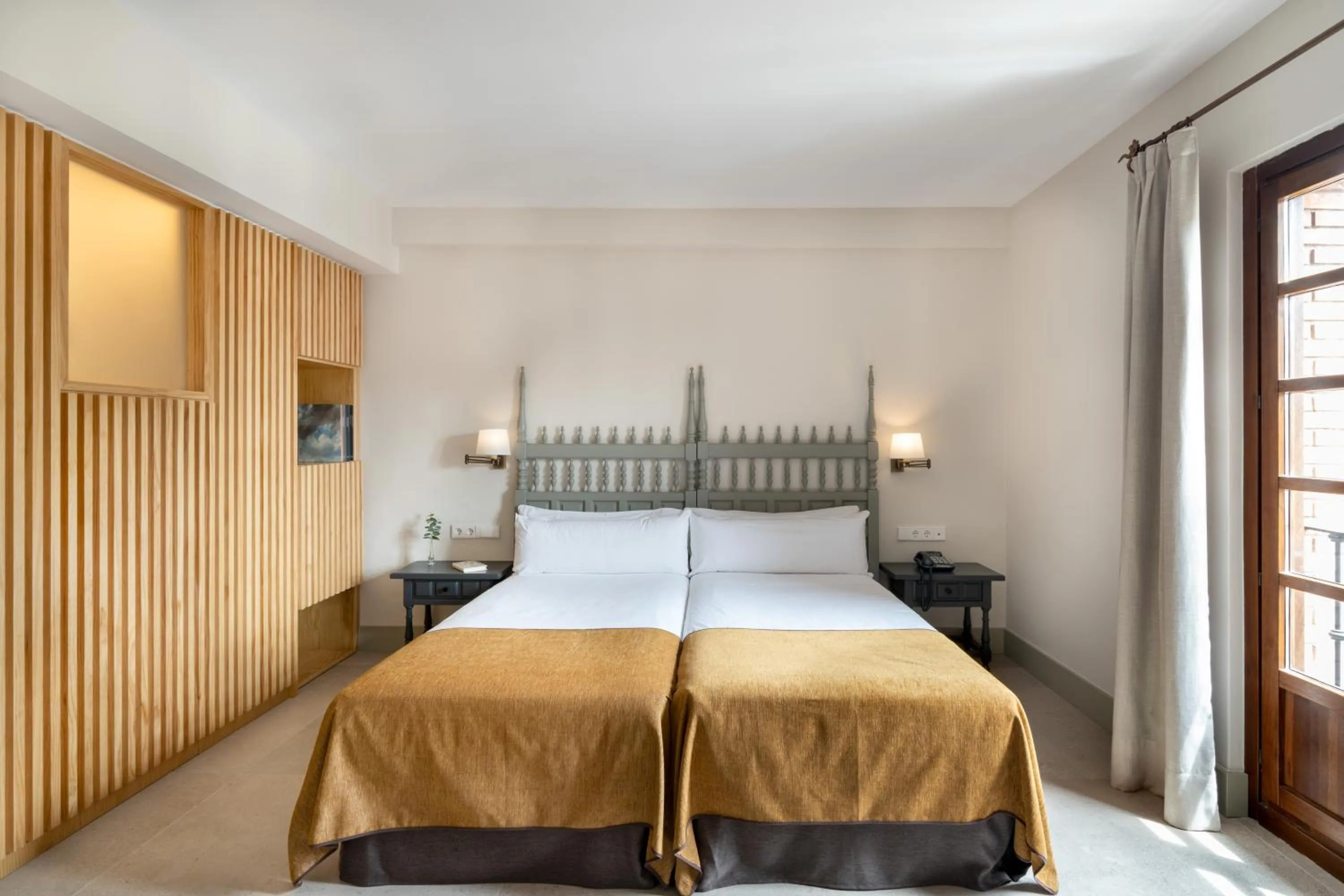 Bedroom, Bed in Parador de Calahorra