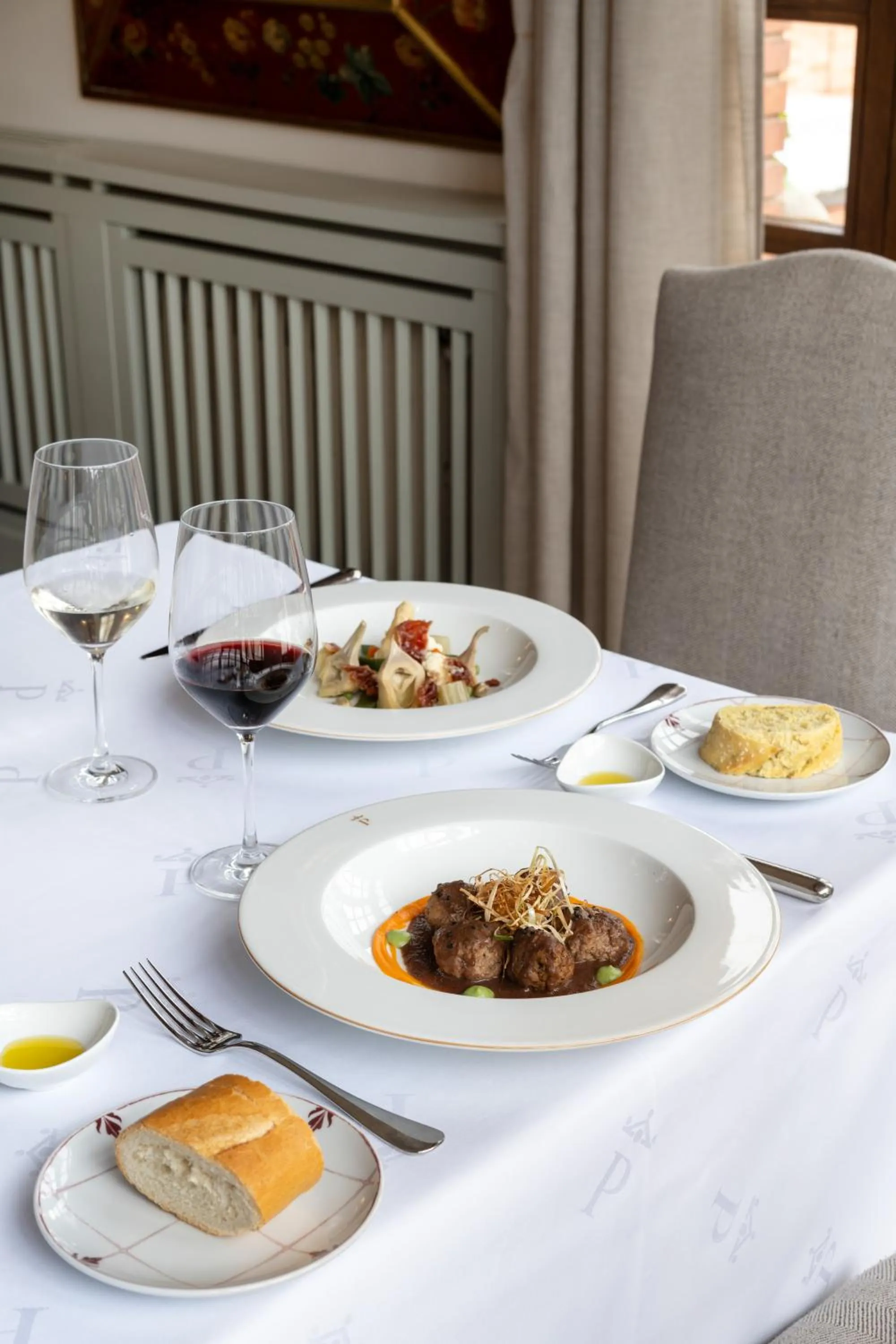 Food and drinks in Parador de Calahorra