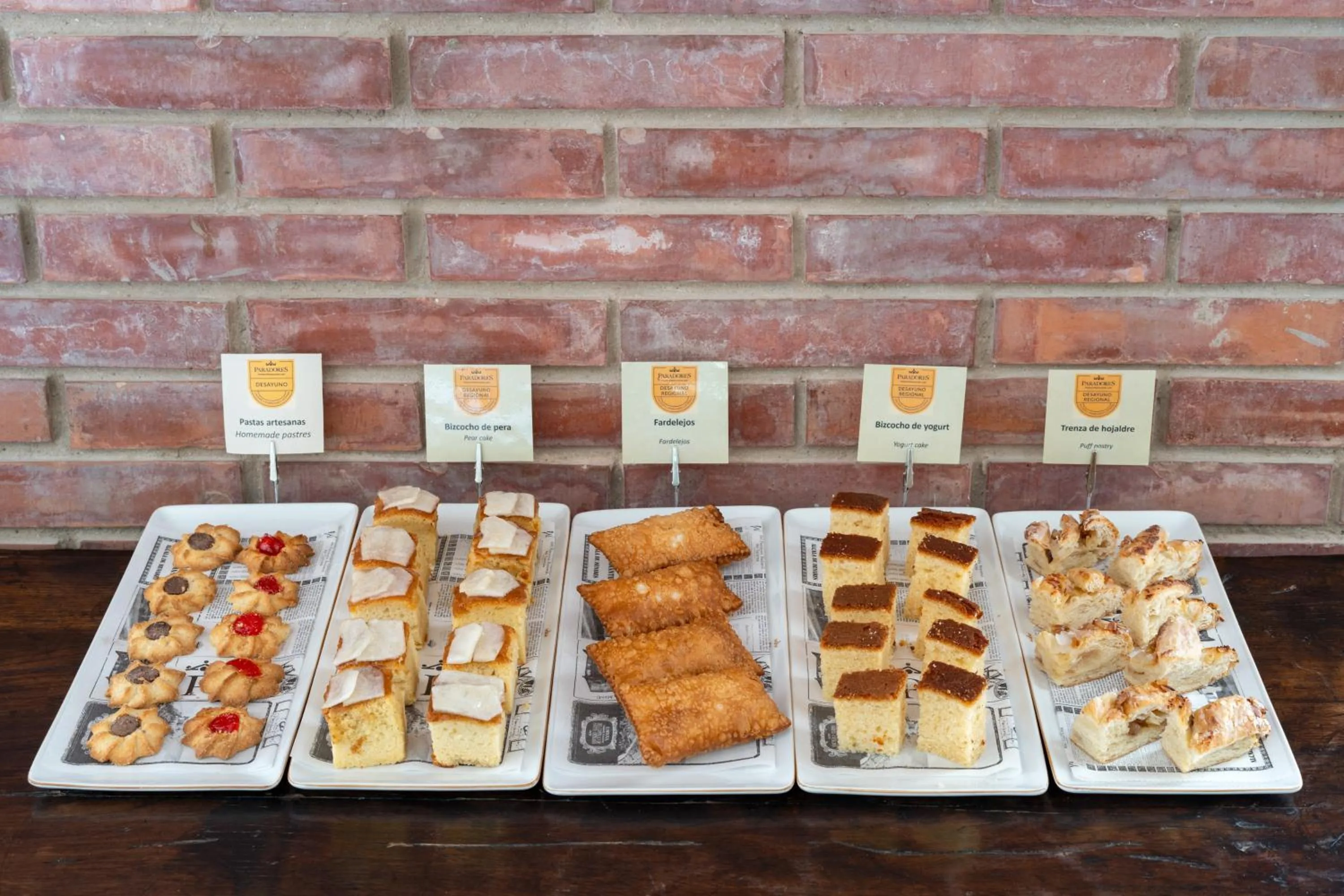 Buffet breakfast in Parador de Calahorra