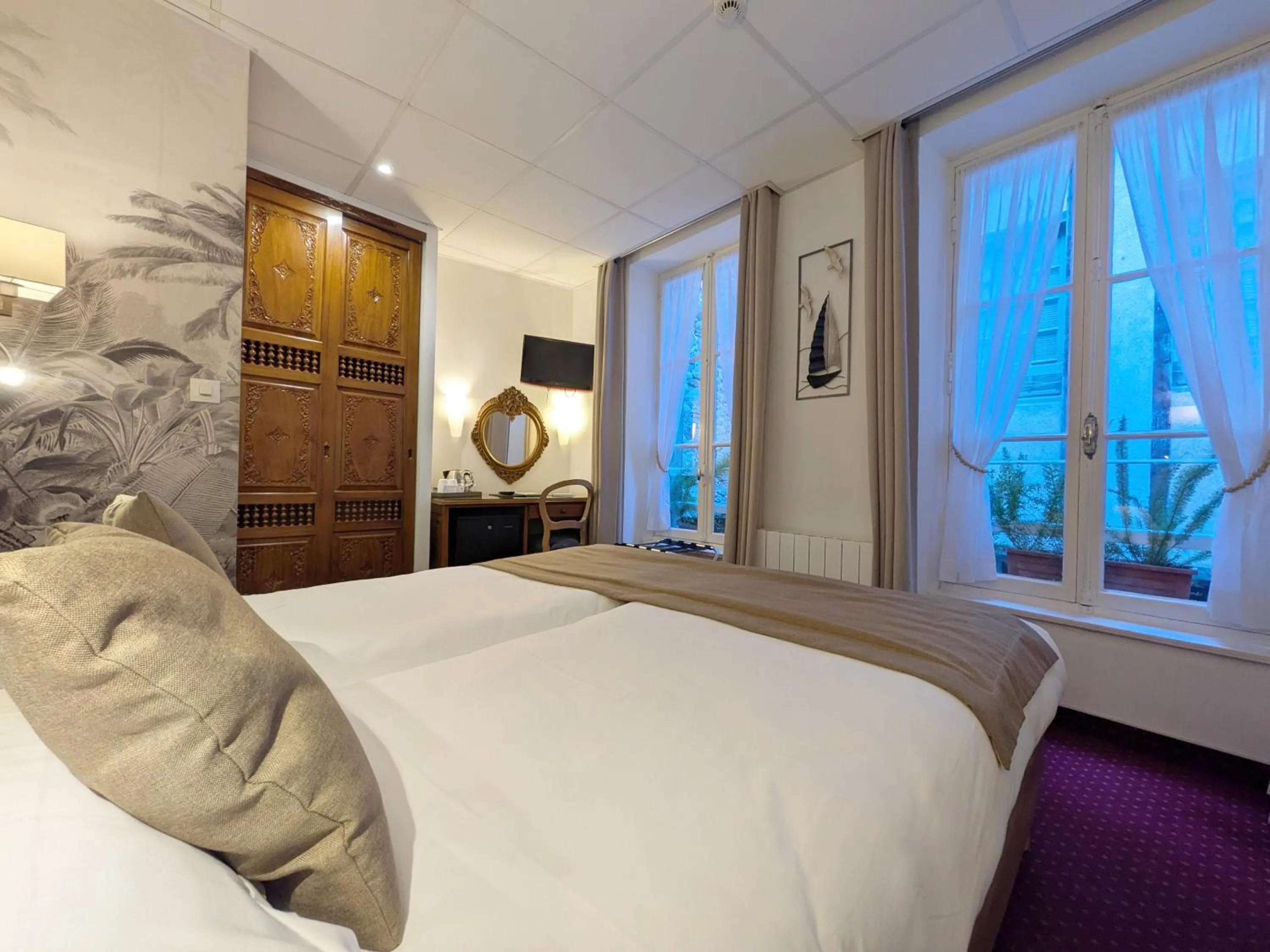 Bed in Hotel des Abers