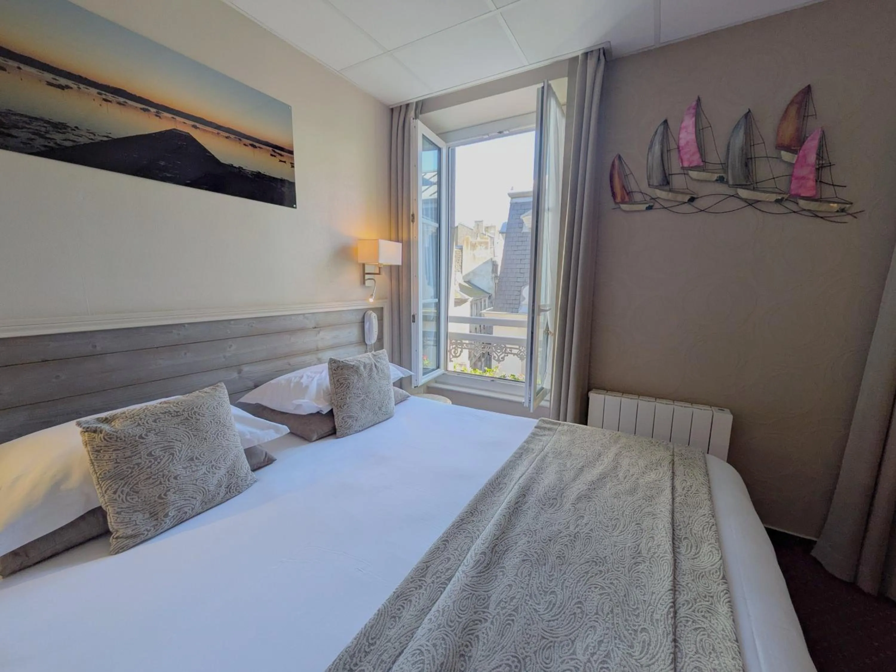 Bed in Hotel des Abers