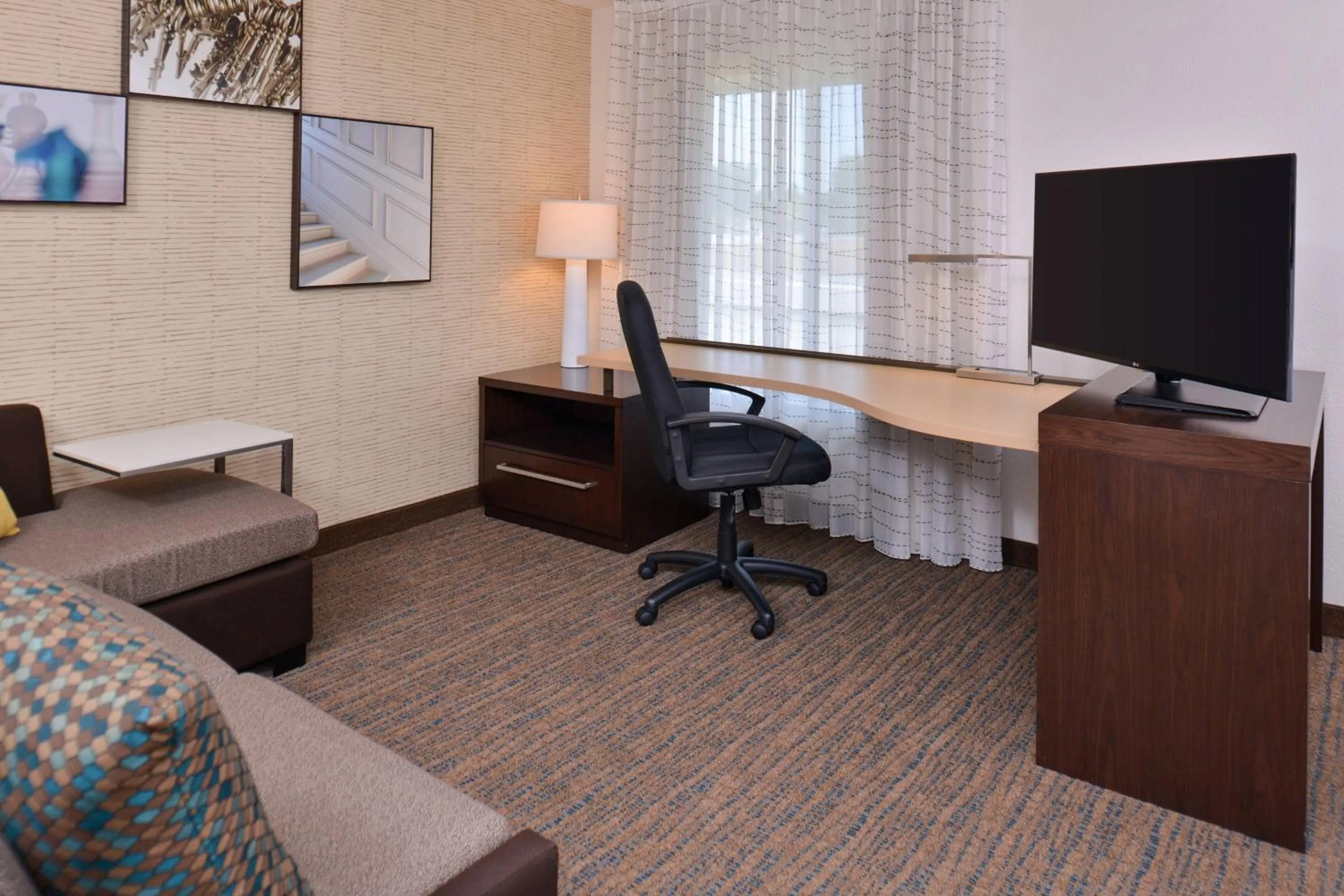 Living room in Residence Inn by Marriott Cedar Rapids South