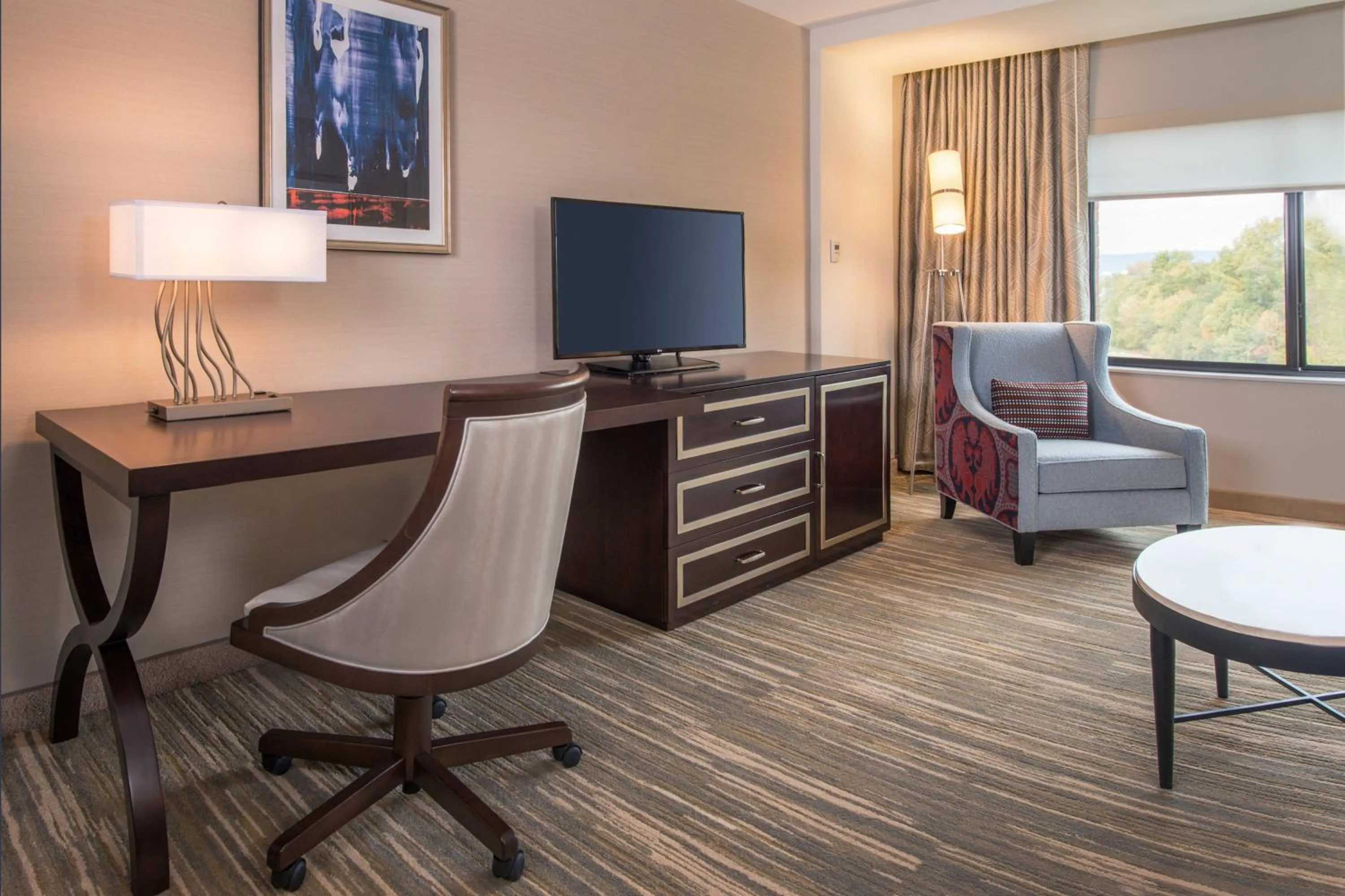 Bedroom in Courtyard by Marriott Shippensburg