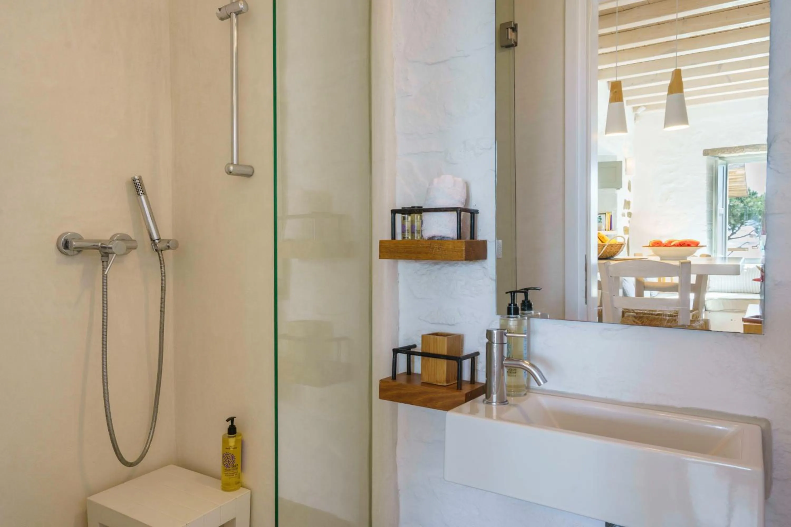 Shower in Cloud Blue