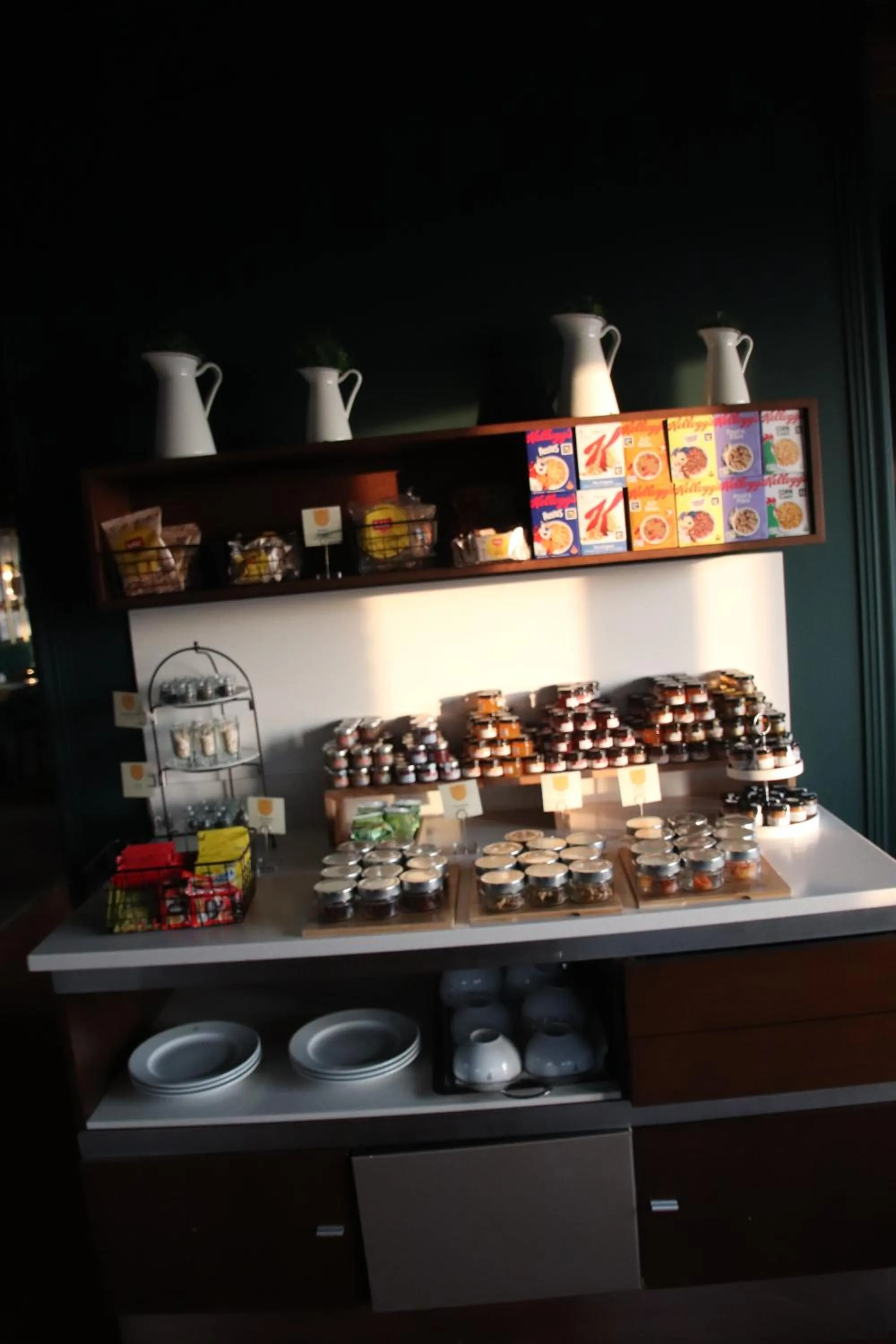 Buffet breakfast in Parador de Toledo