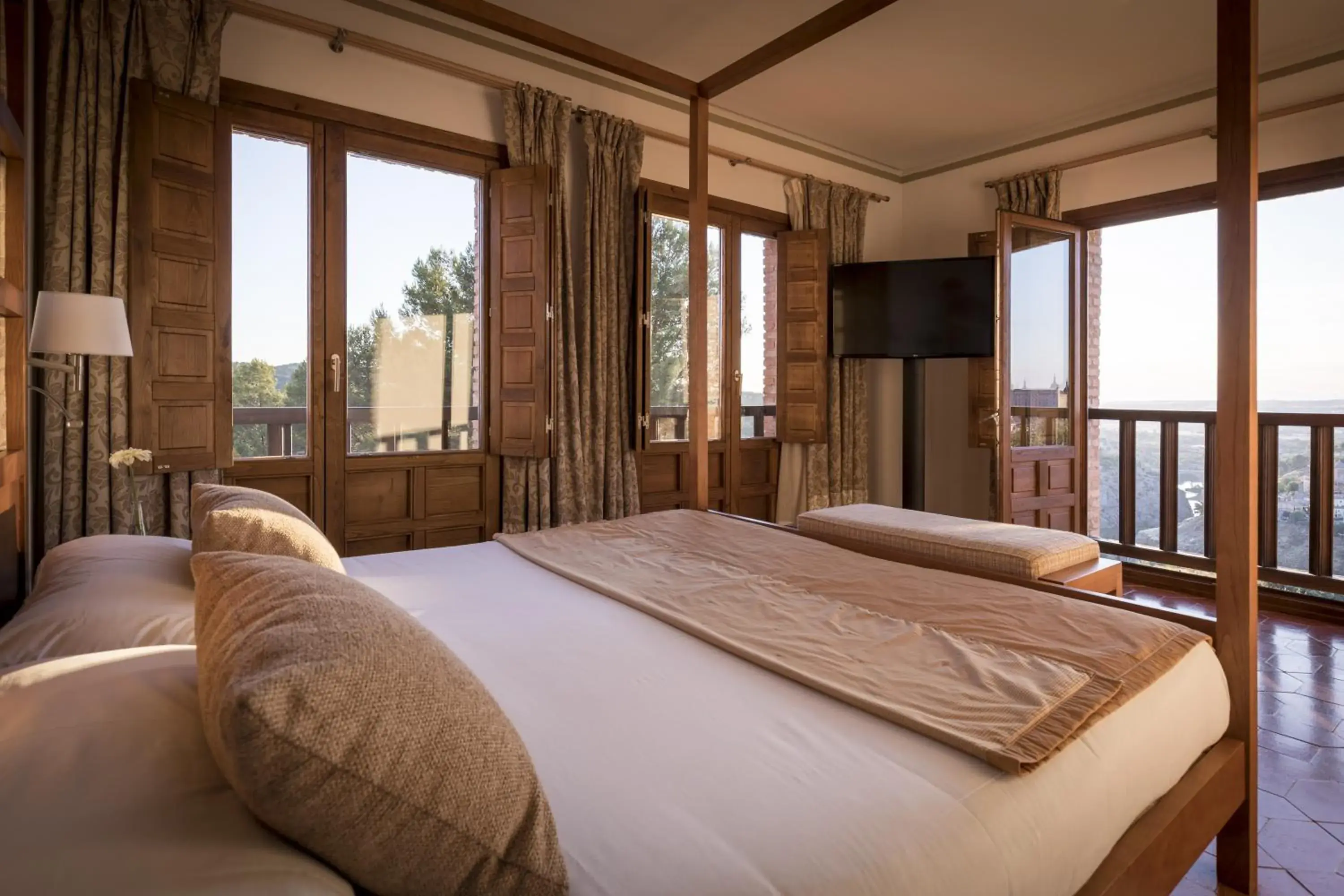 Bed in Parador de Toledo Bed in Parador de Toledo