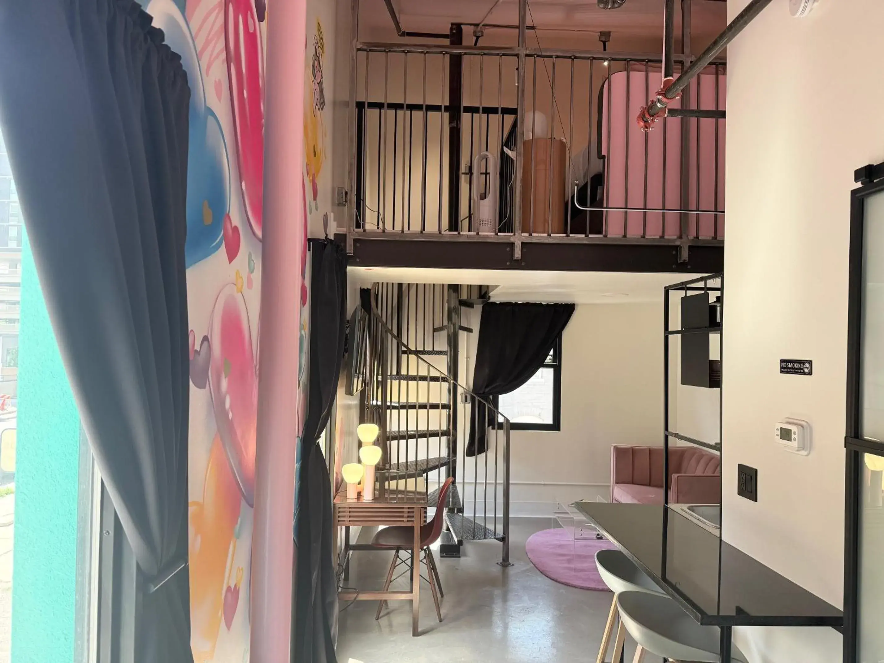 Studio - Split Level in BIG little Hotel Studio - Split Level in BIG little Hotel