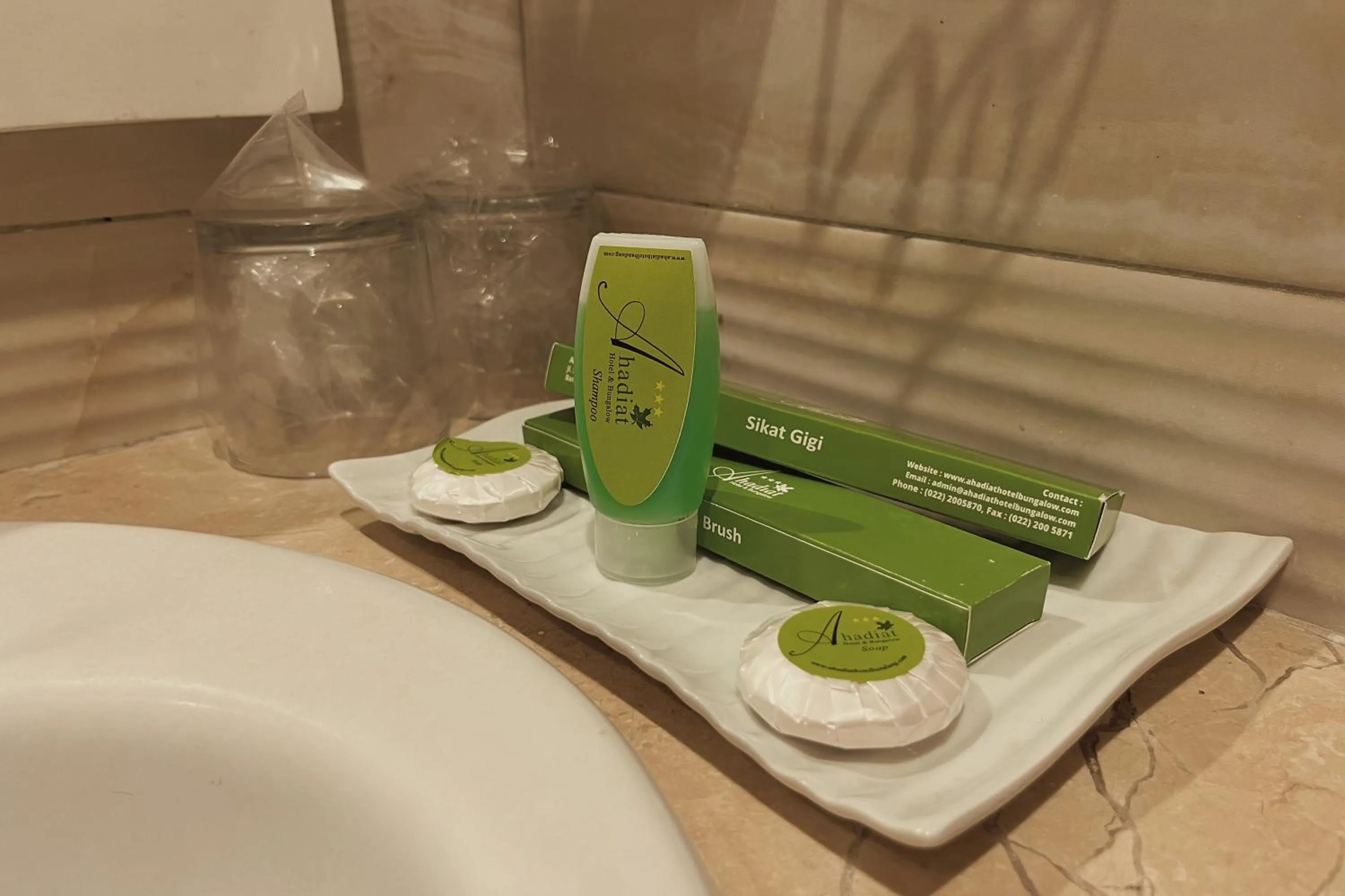 Bathroom in Ahadiat Hotel & Bungalow