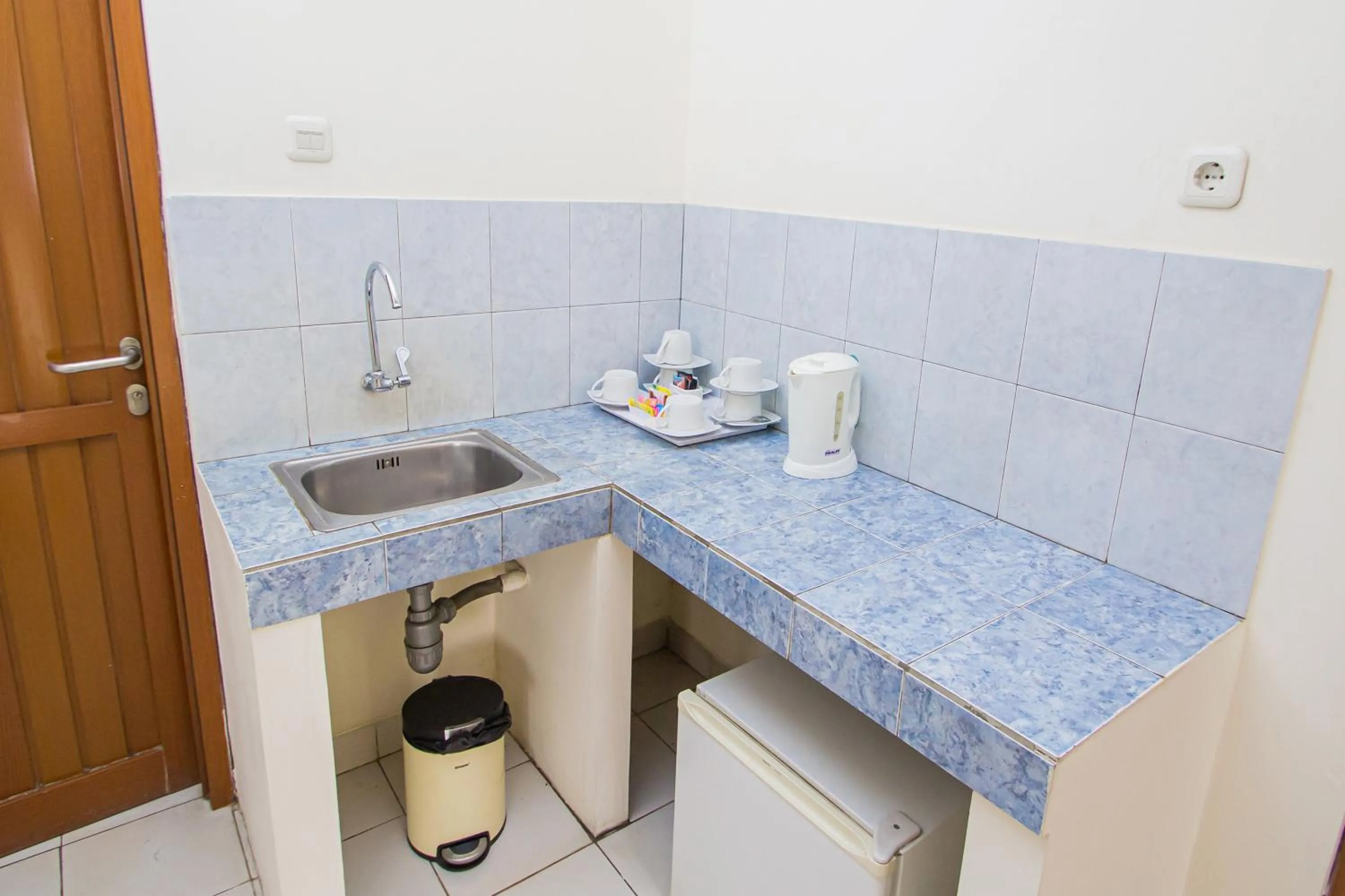 Area and facilities in Ahadiat Hotel & Bungalow