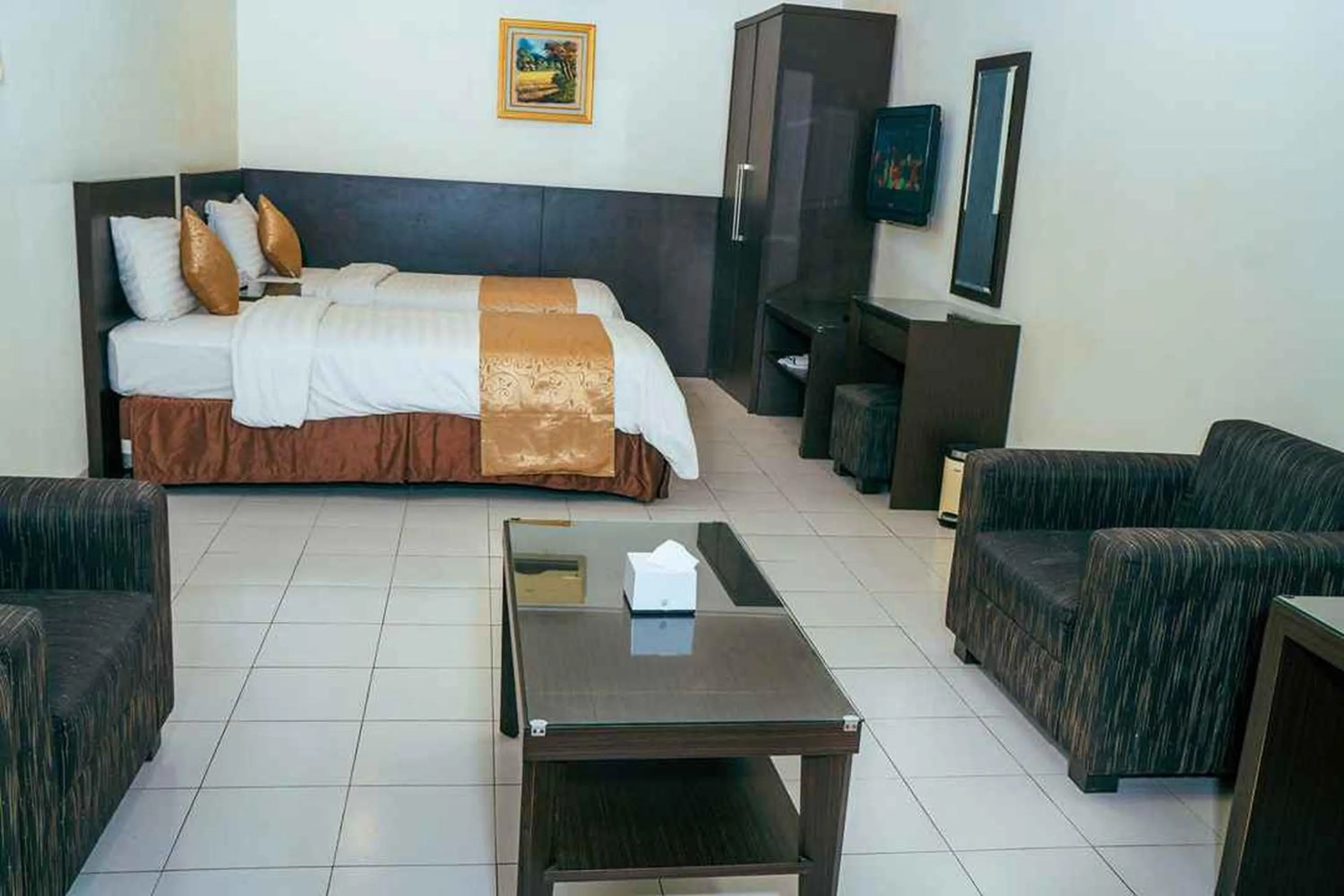 Bed in Ahadiat Hotel & Bungalow