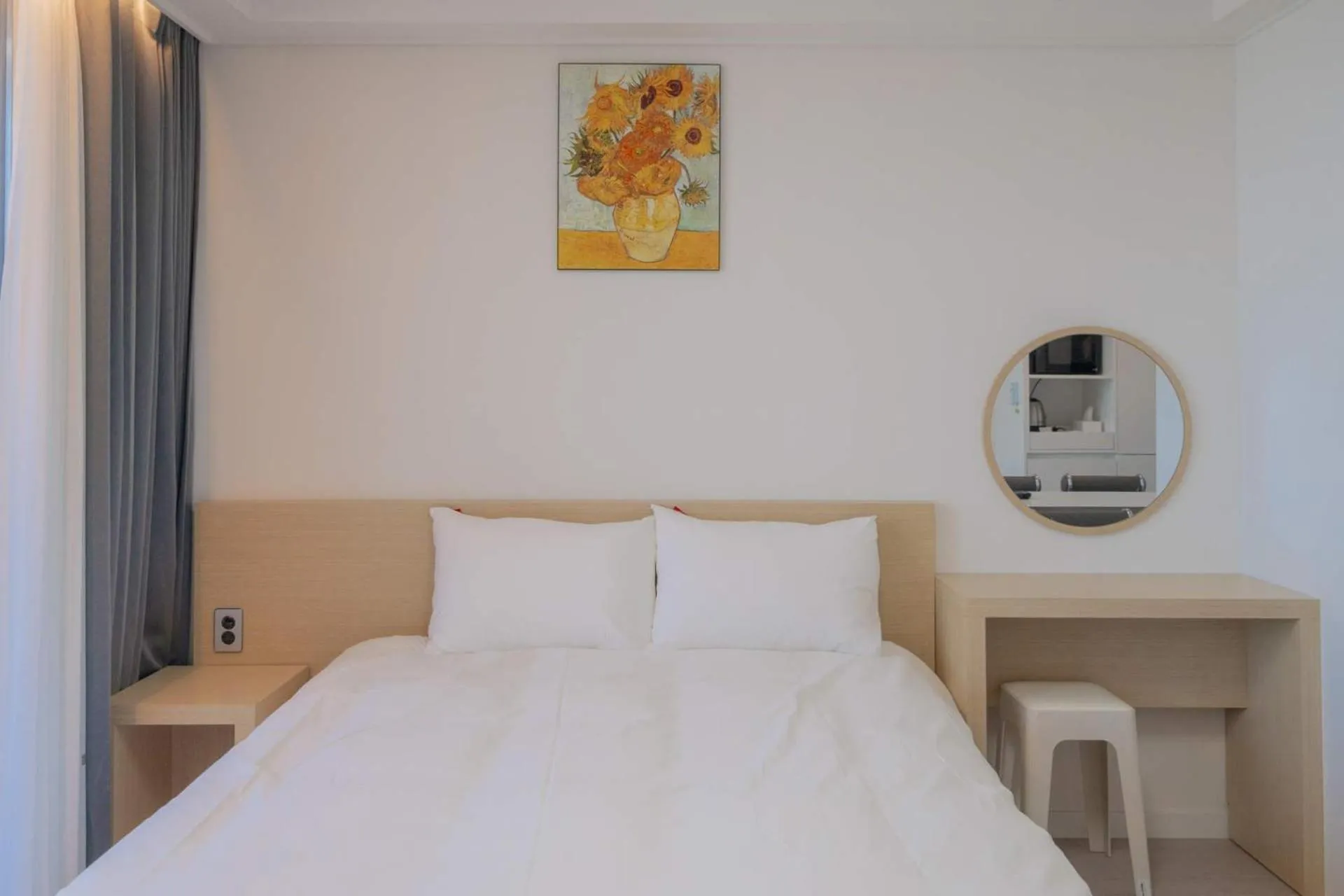 Bed in The Ocean by Owners hotel Yangyang