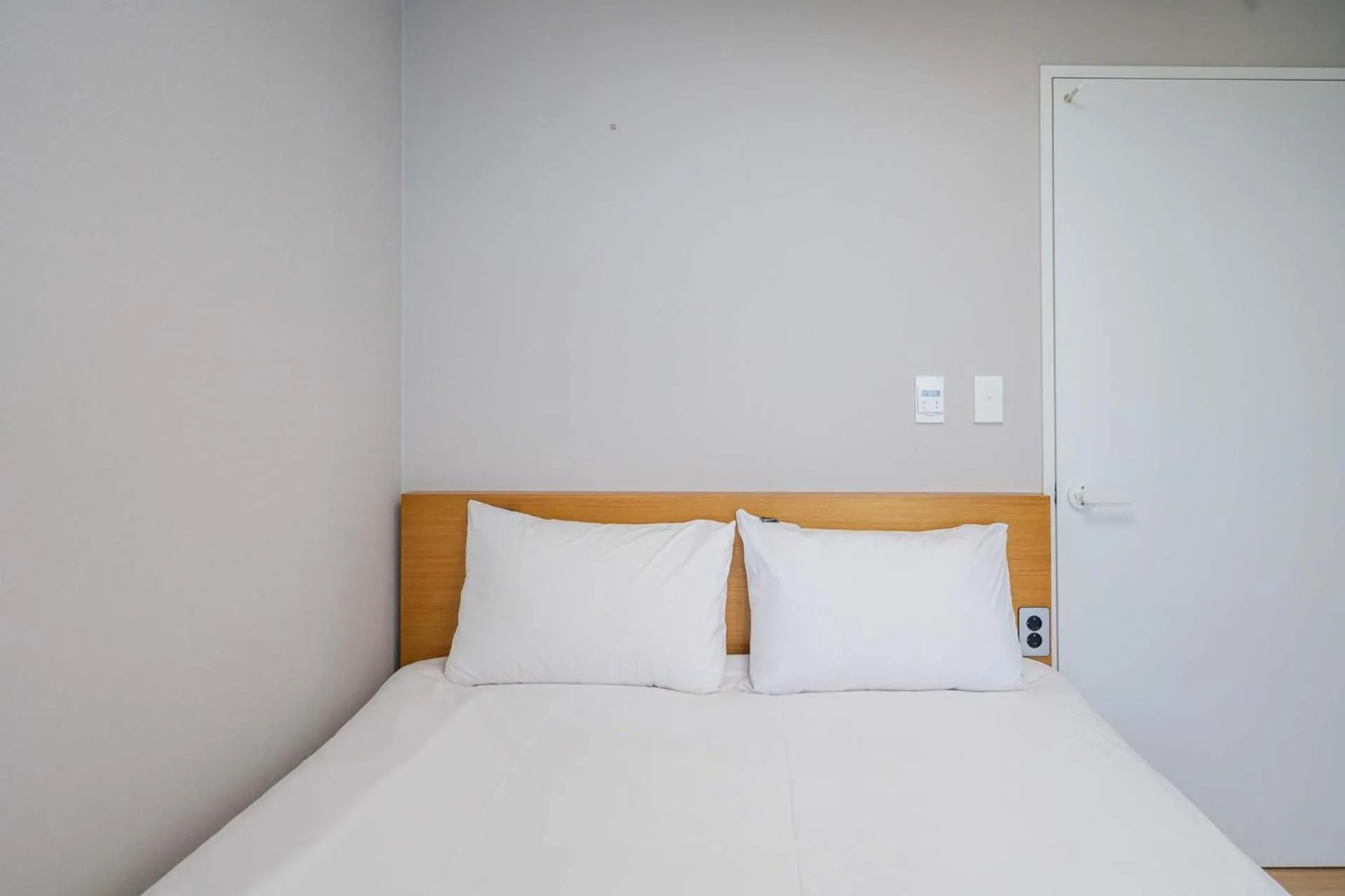 Bed in The Ocean by Owners hotel Yangyang