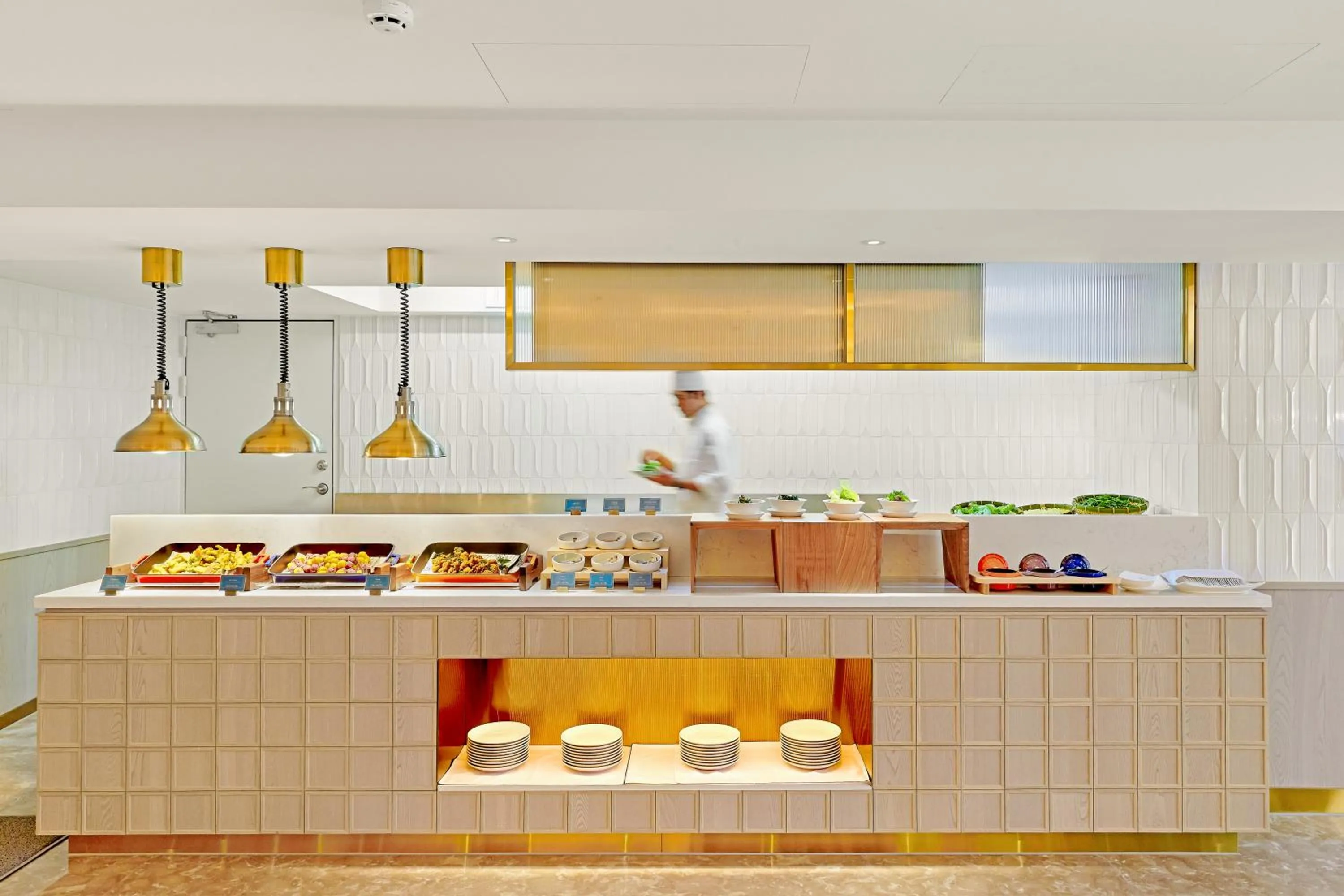 Restaurant/places to eat in OKU Hotel