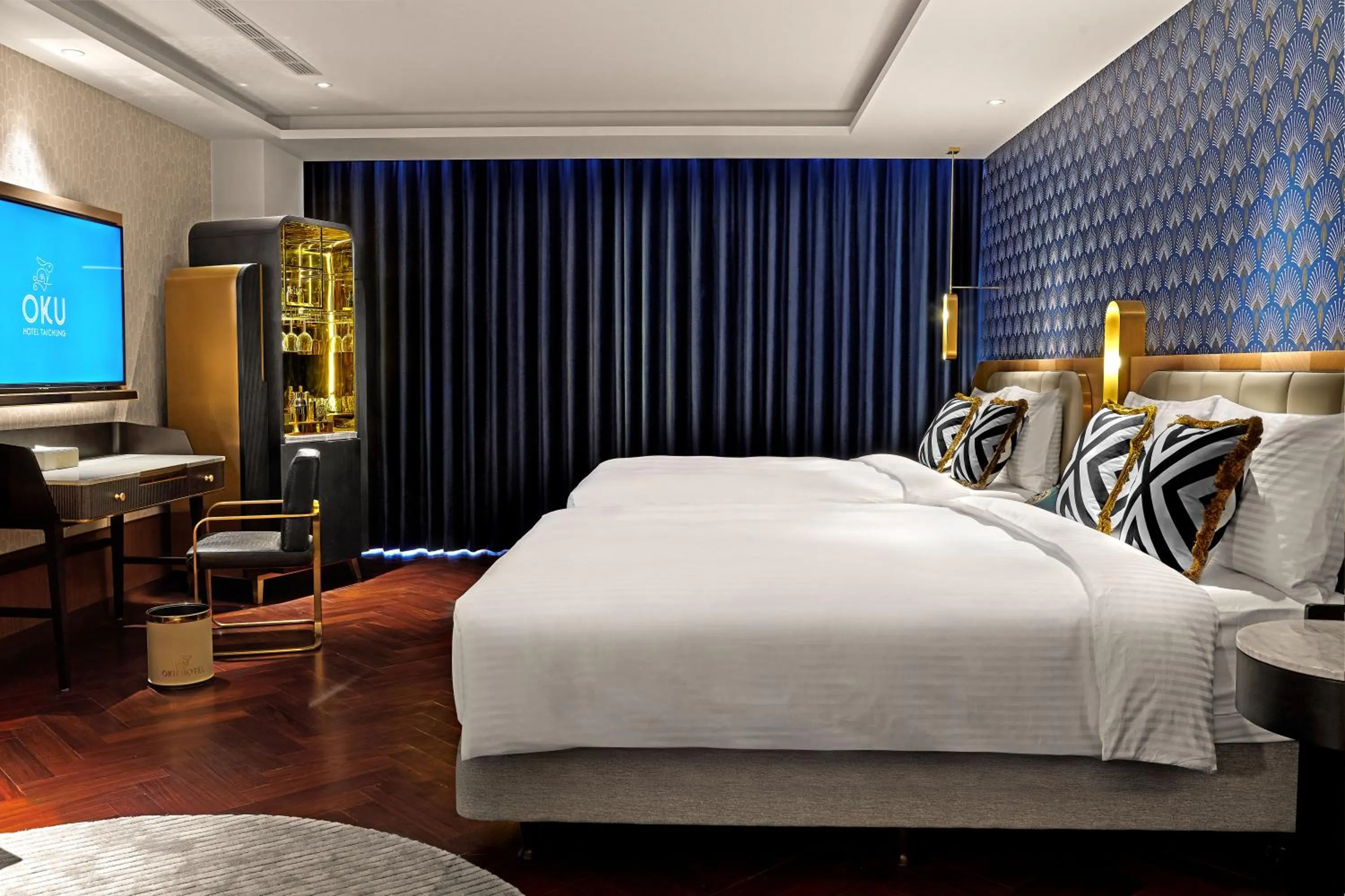 Photo of the whole room, Bed in OKU Hotel