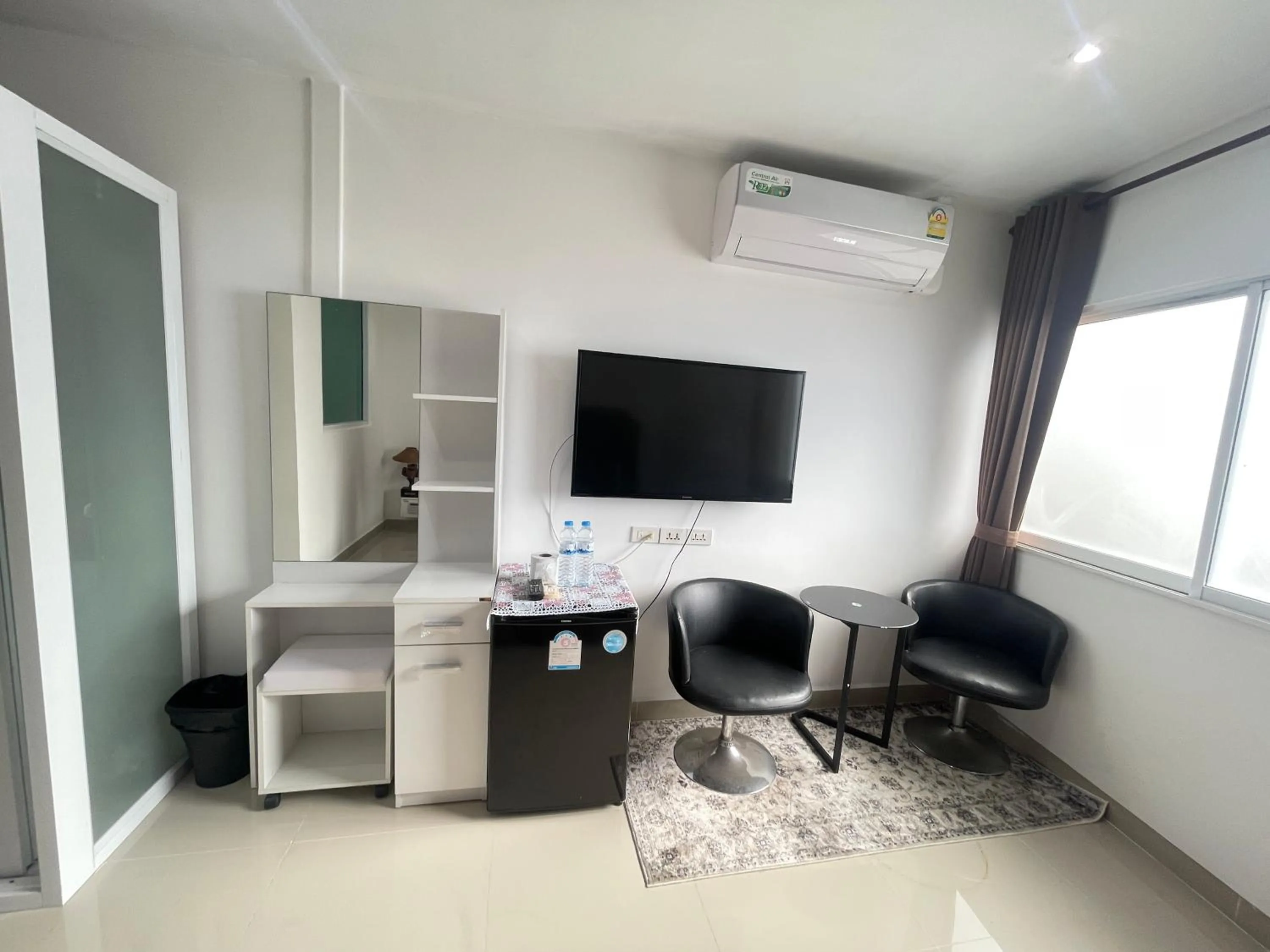 TV and multimedia in W-9 Hotel