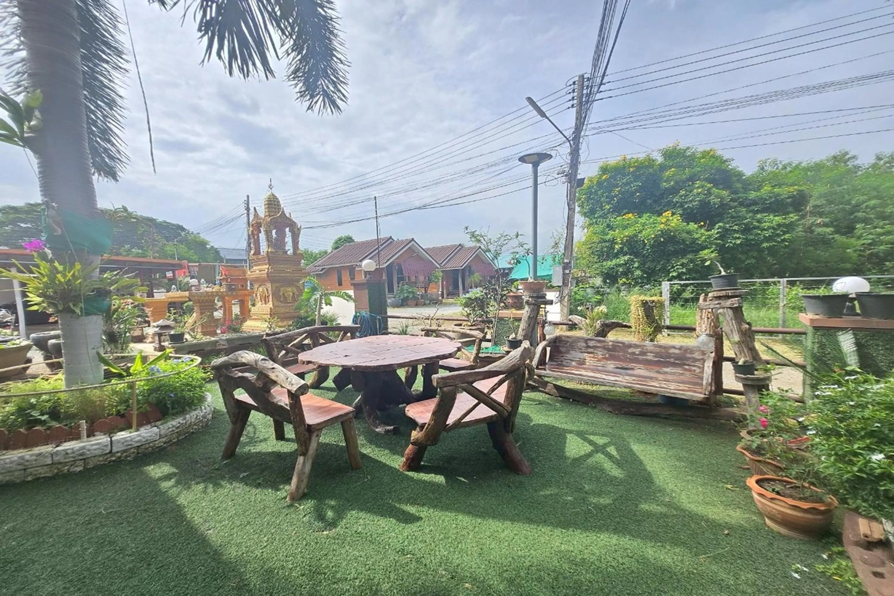 Garden in Phaiboon Hotel & Resort