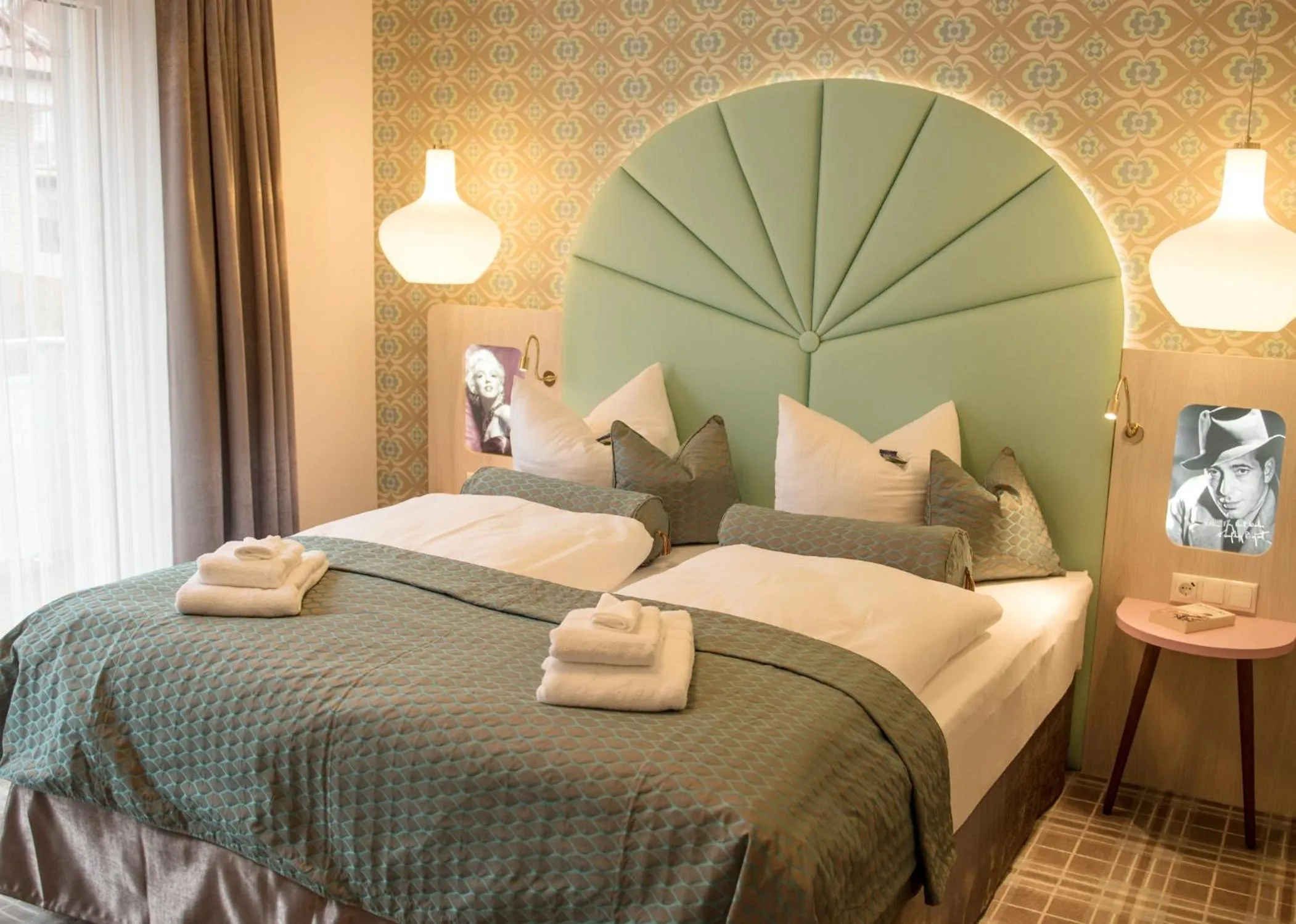 Decorative detail, Bed in Bernstein Hotel "50`s Seaside Motel"