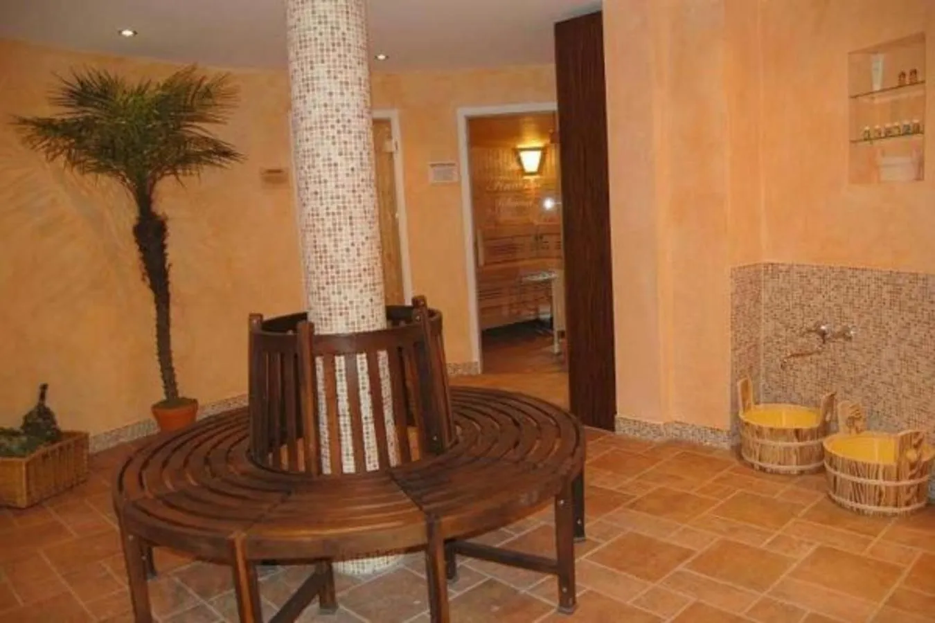 Sauna in Bernstein Hotel "50`s Seaside Motel"