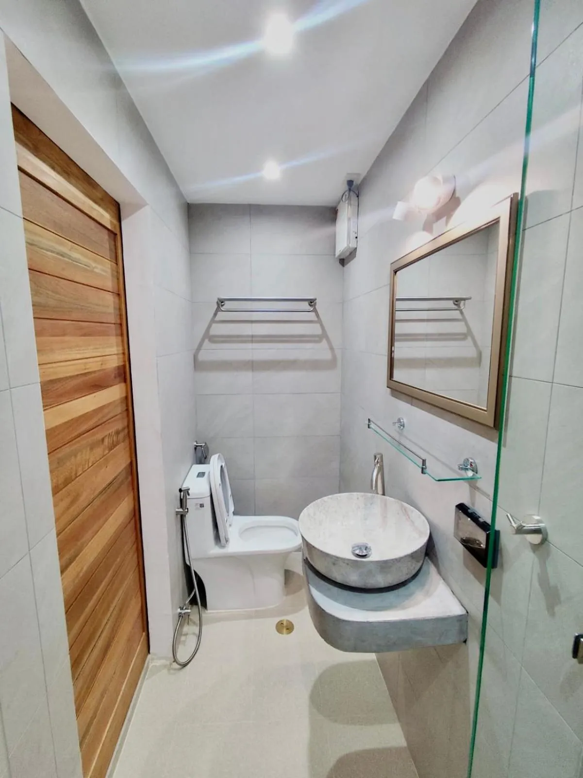 Toilet in Eden Extend Fisherman's village