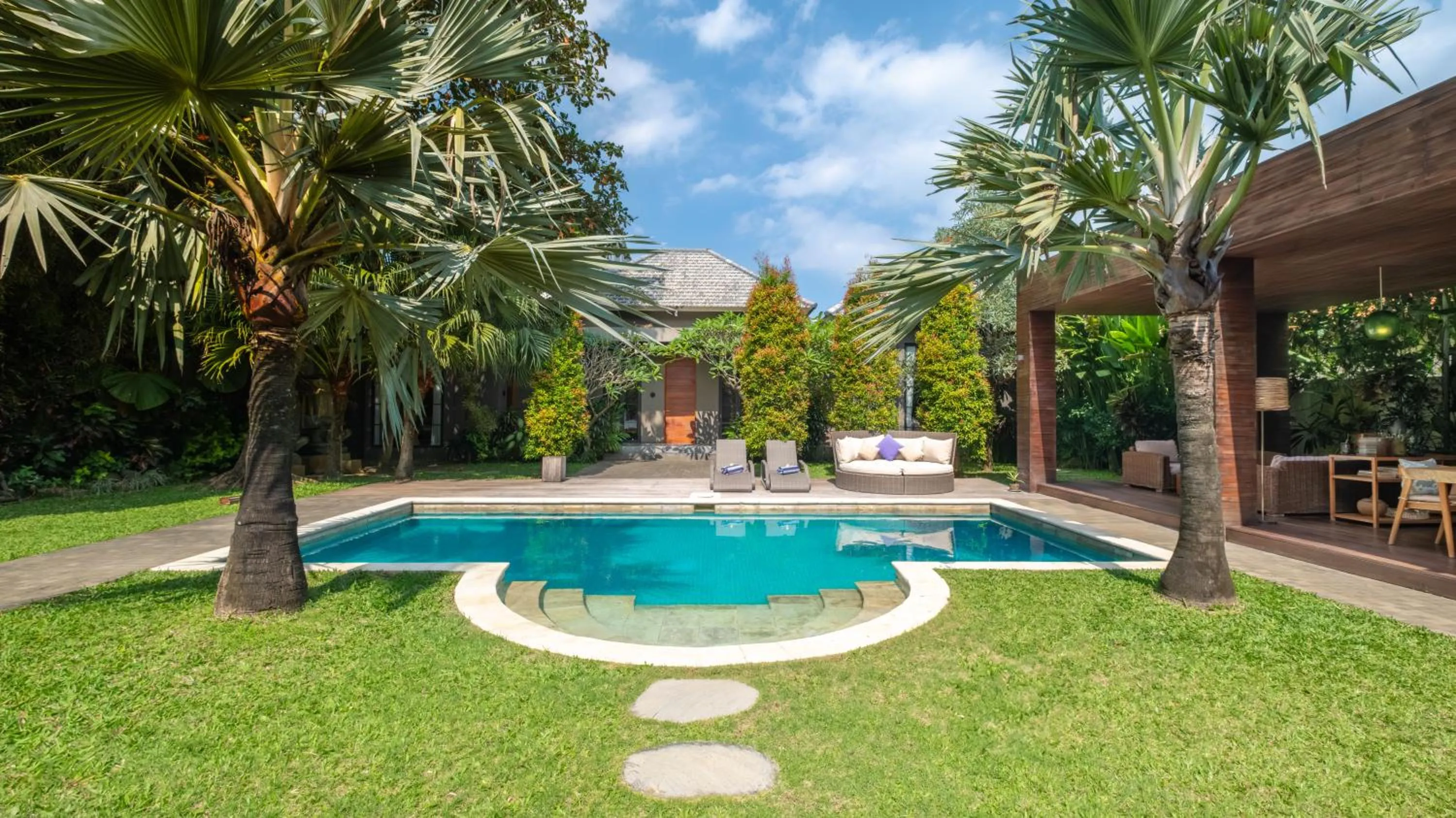 Pool view in M Villa 318 Canggu
