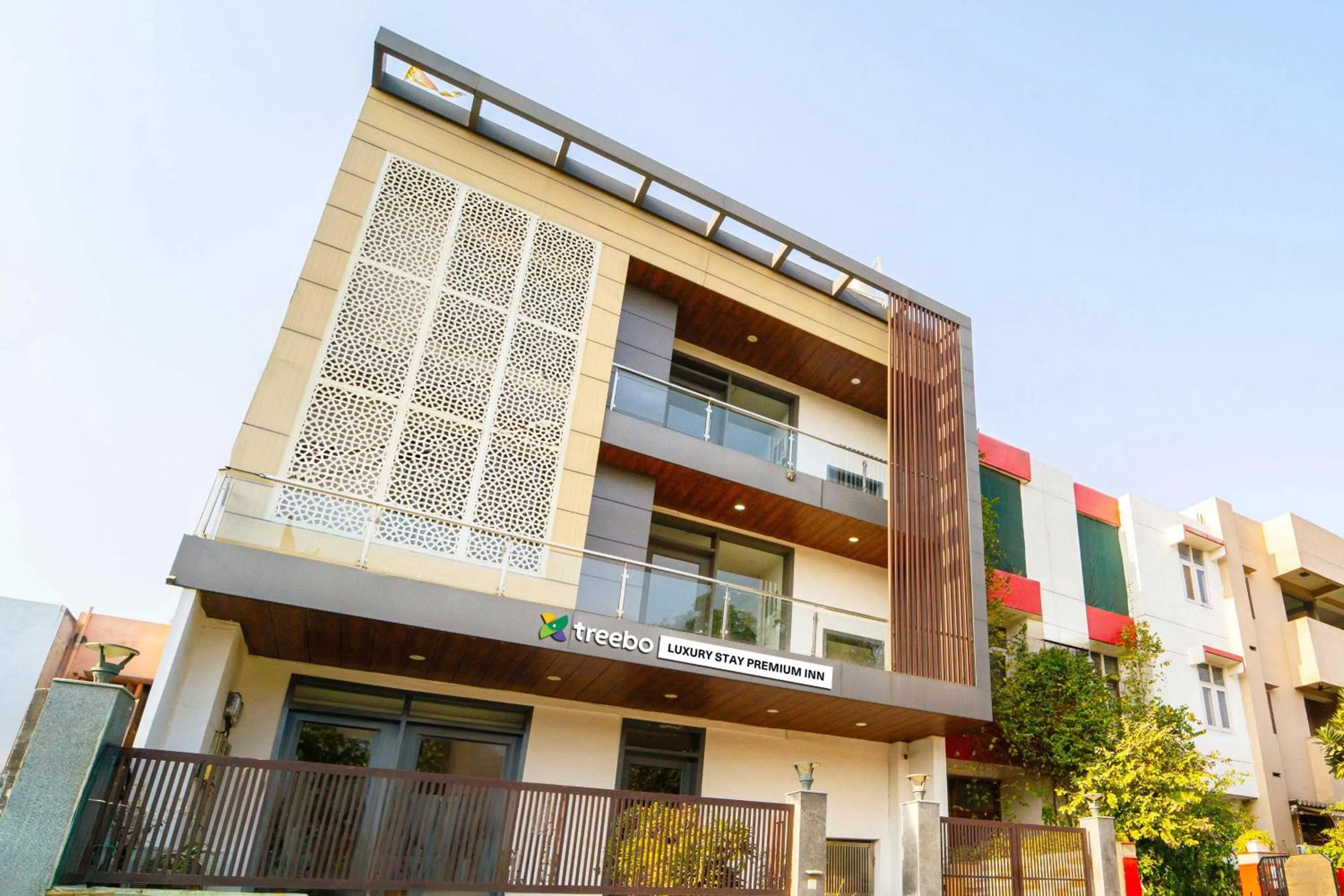 Treebo Luxury Stay Premium Inn