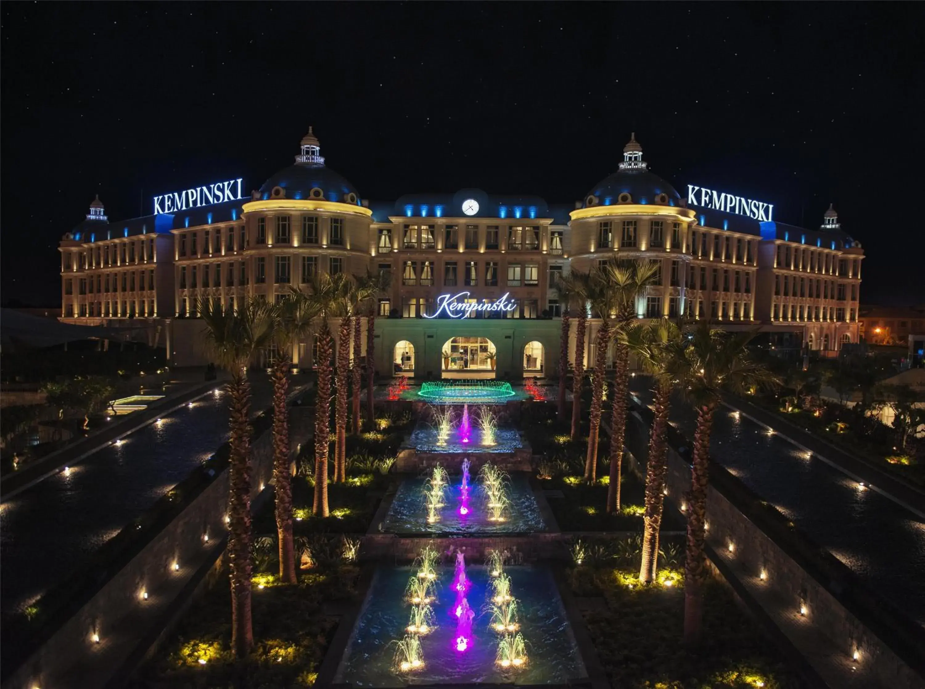 Property building in Royal Maxim Palace Kempinski Cairo Property building in Royal Maxim Palace Kempinski Cairo