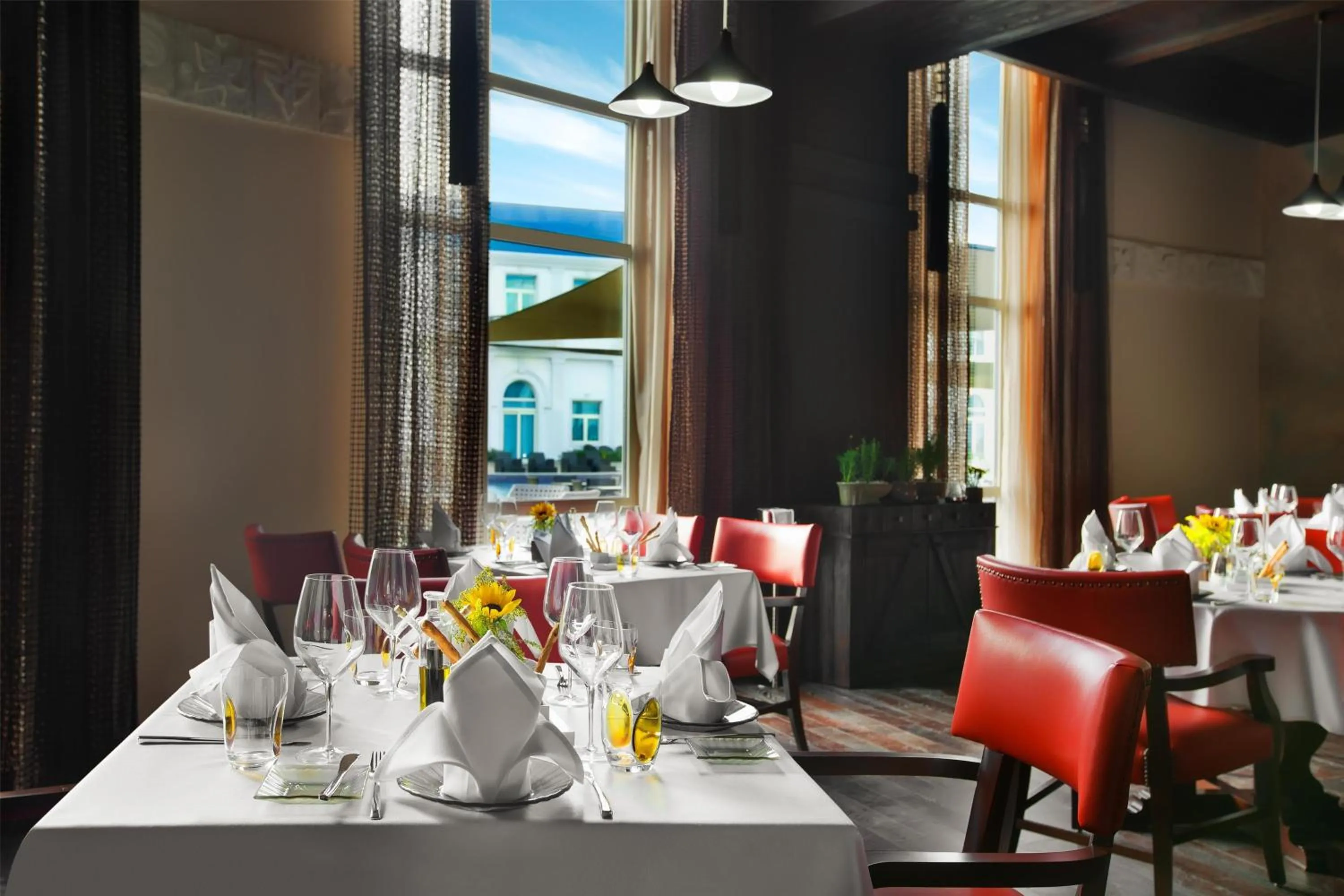 Restaurant/places to eat in Royal Maxim Palace Kempinski Cairo