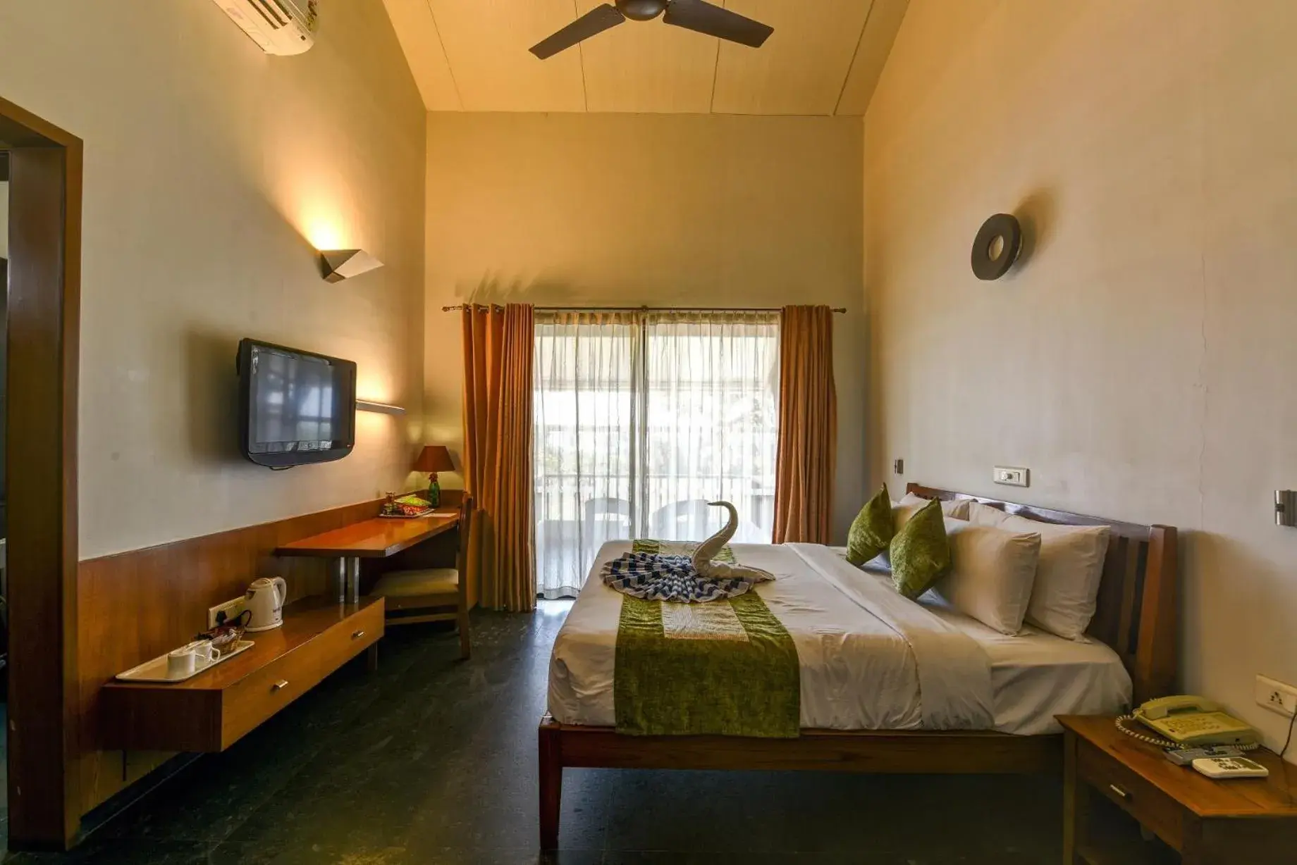 Deluxe Double Room - single occupancy in Regenta Resort Soma Vine Village Nashik Deluxe Double Room - single occupancy in Regenta Resort Soma Vine Village Nashik
