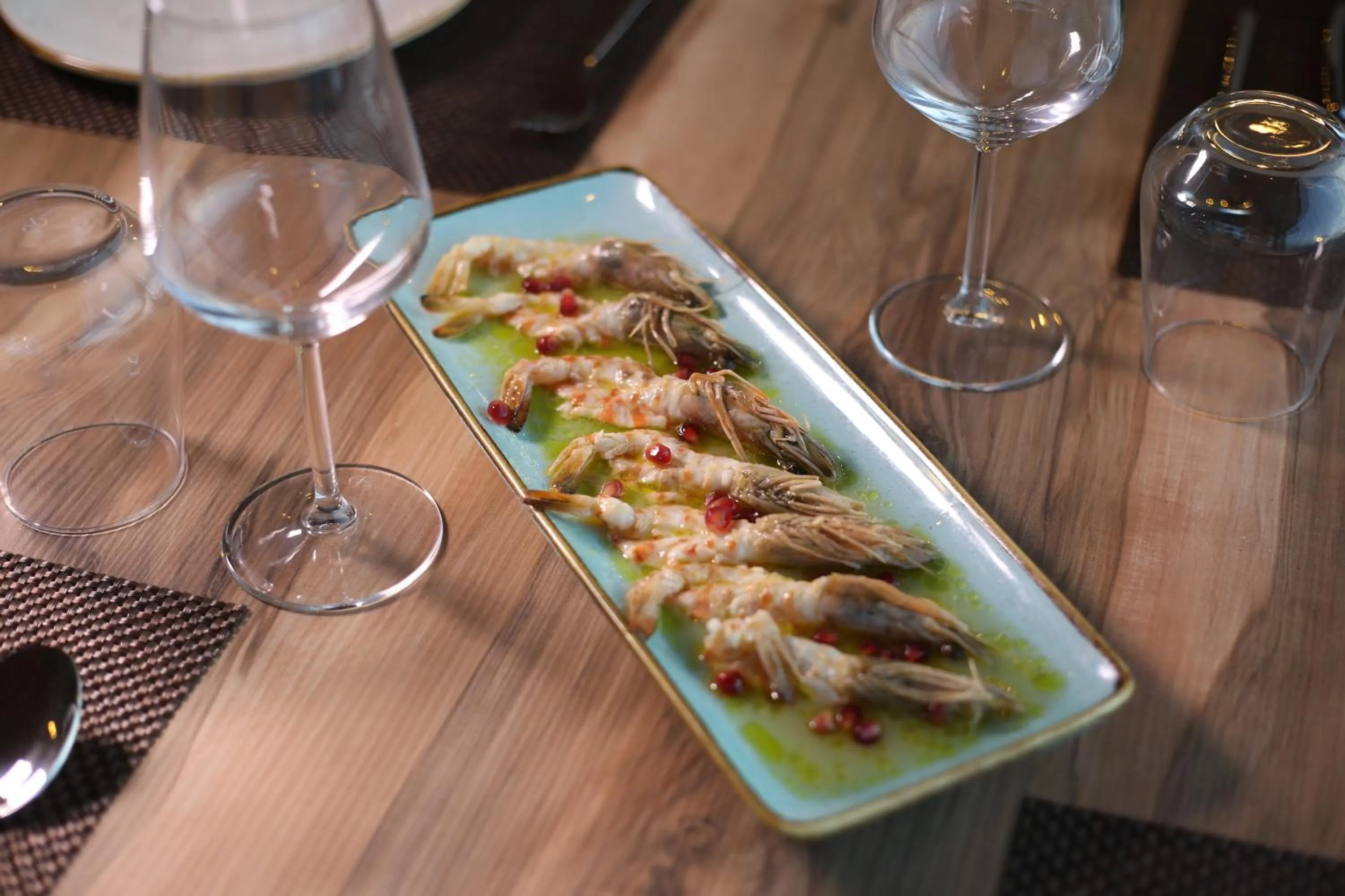 Food and drinks in Aliko Hotel