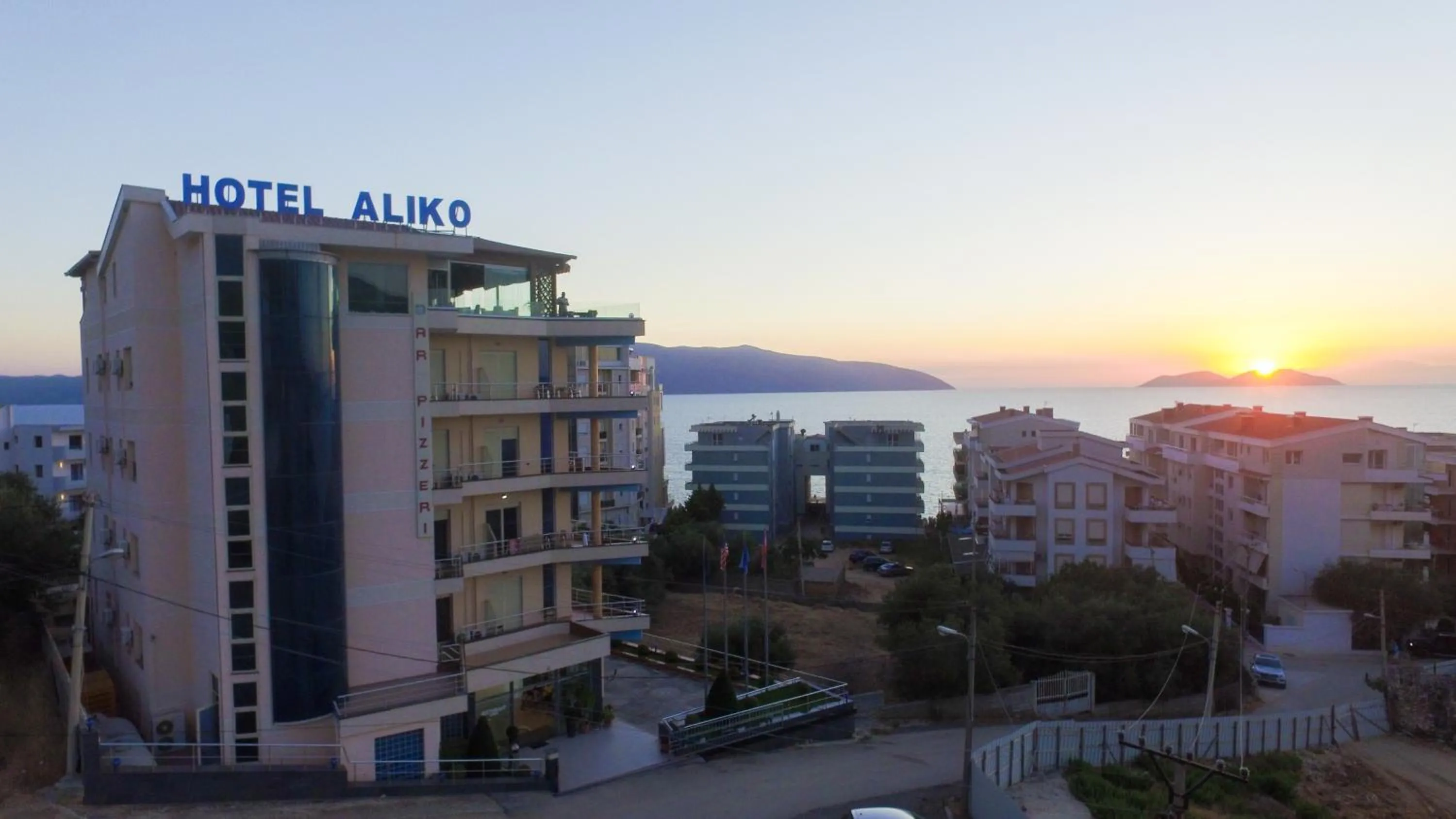 Neighbourhood in Aliko Hotel