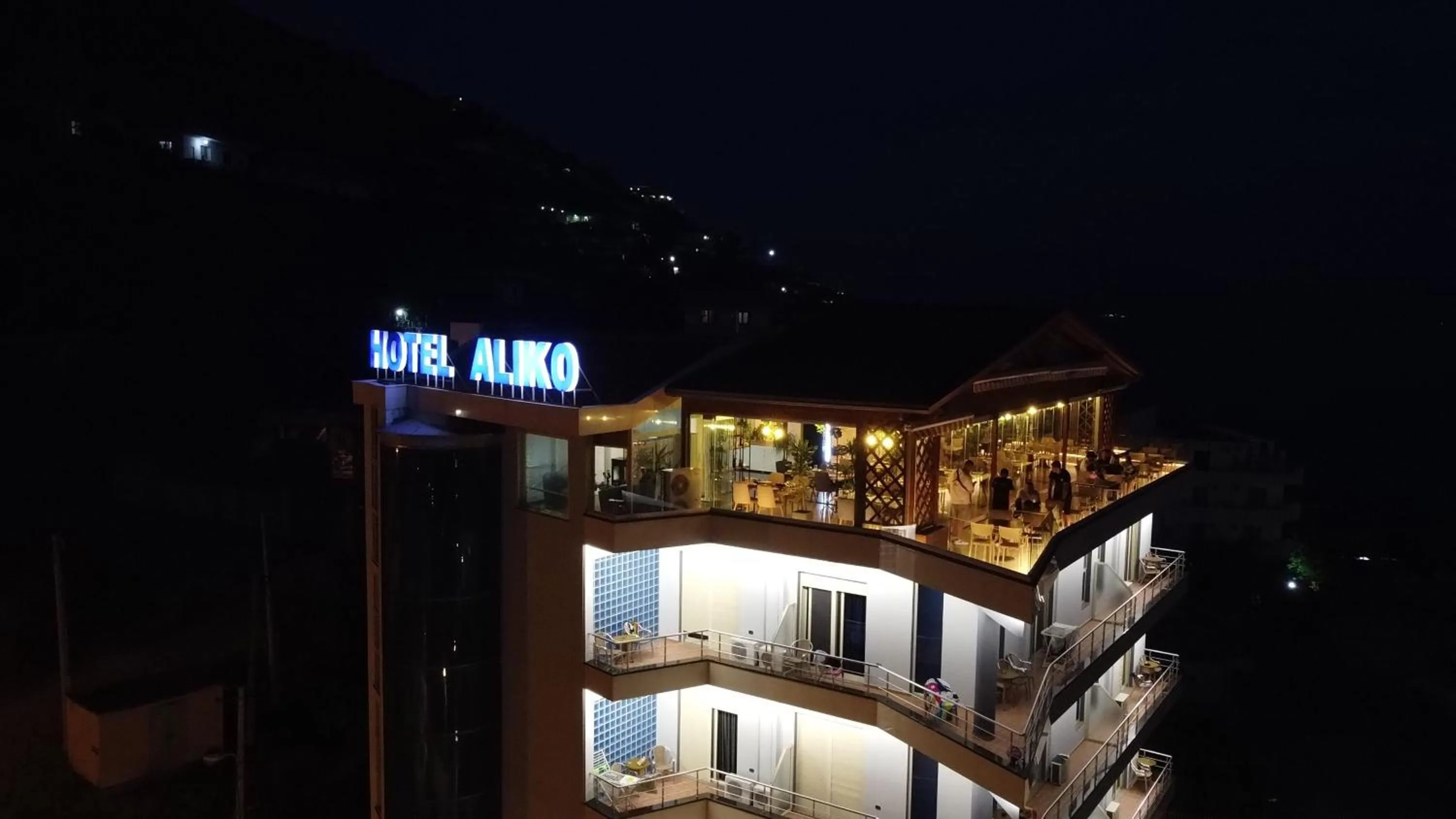 Property building in Aliko Hotel