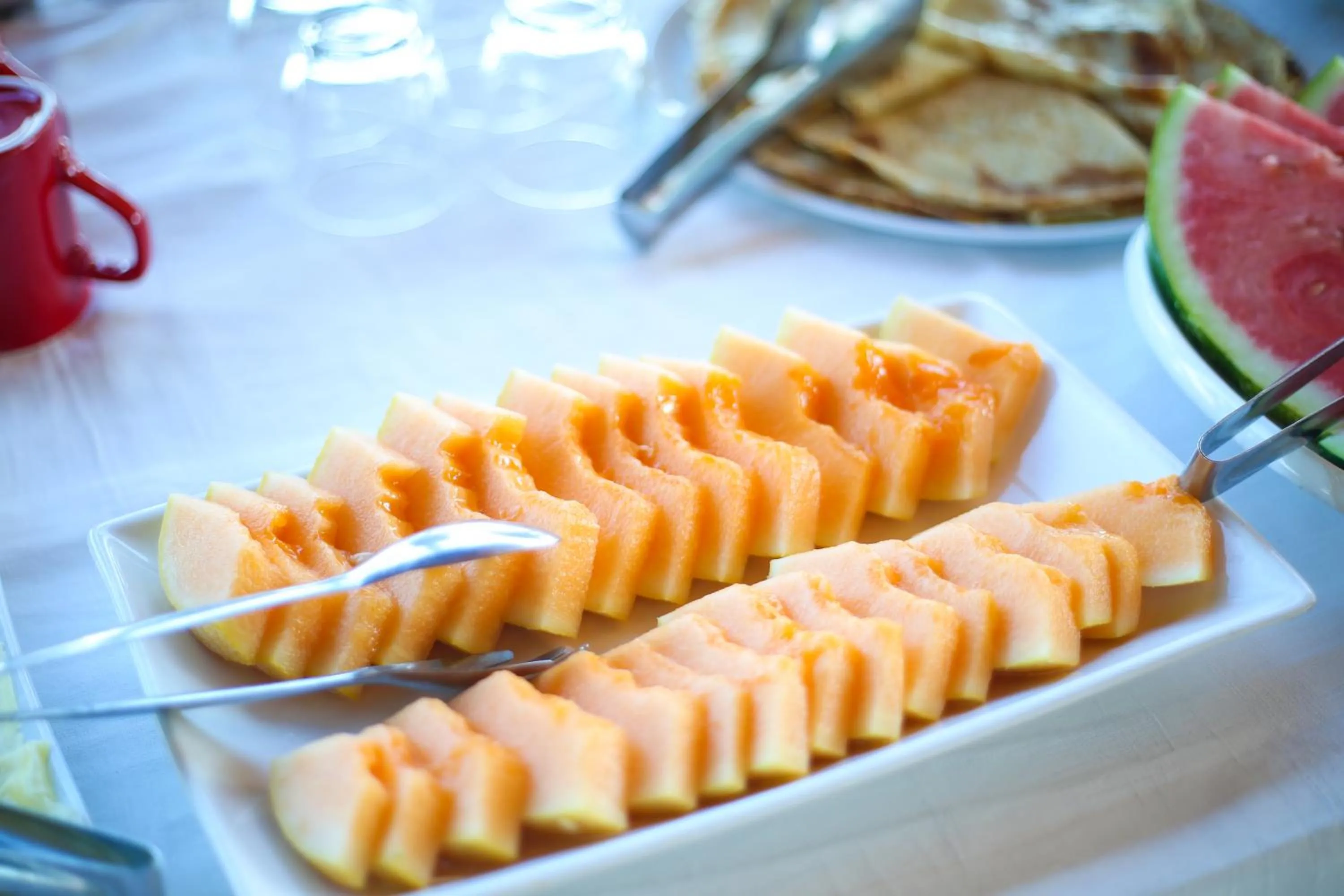 Food and drinks in Aliko Hotel