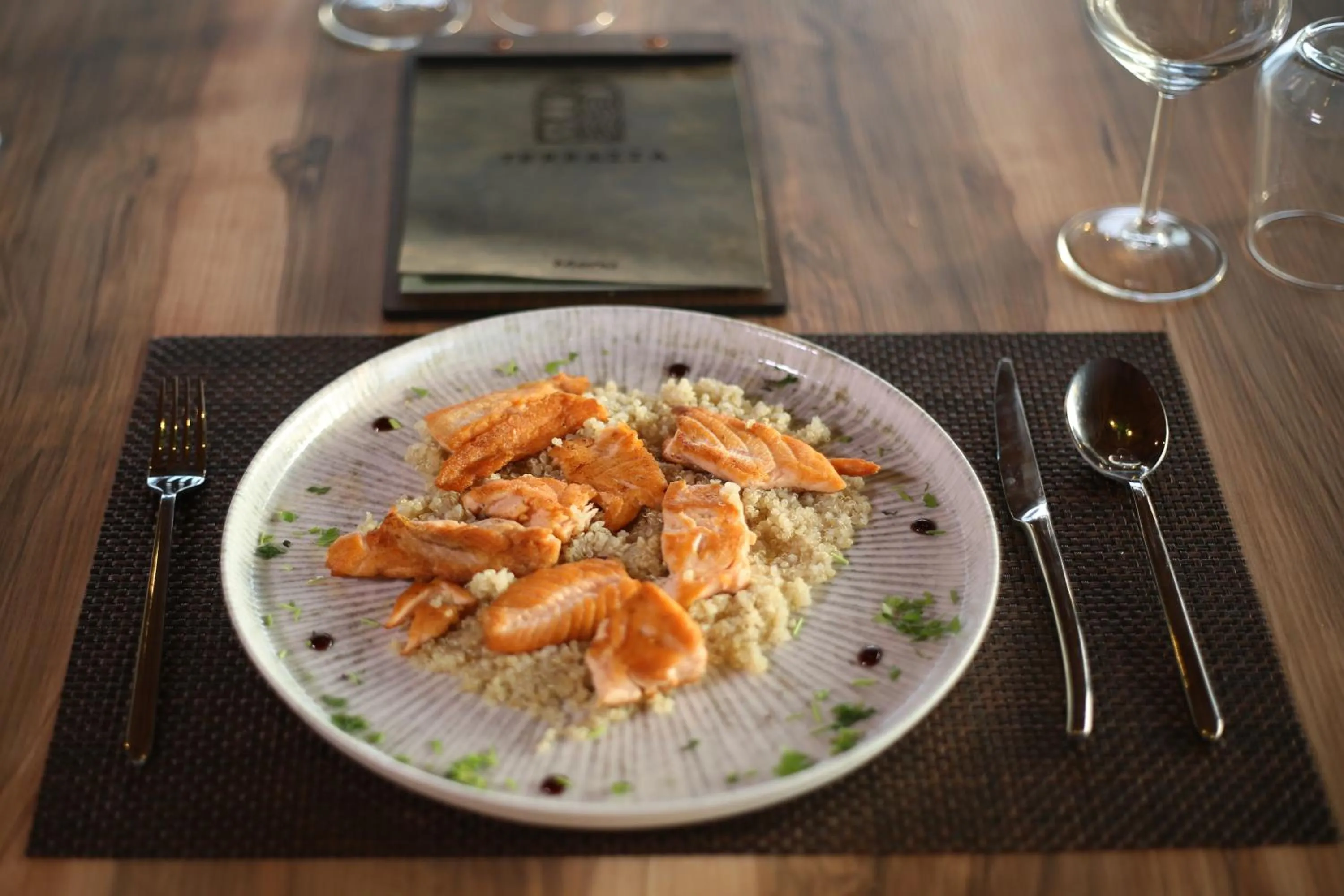 Food and drinks in Aliko Hotel