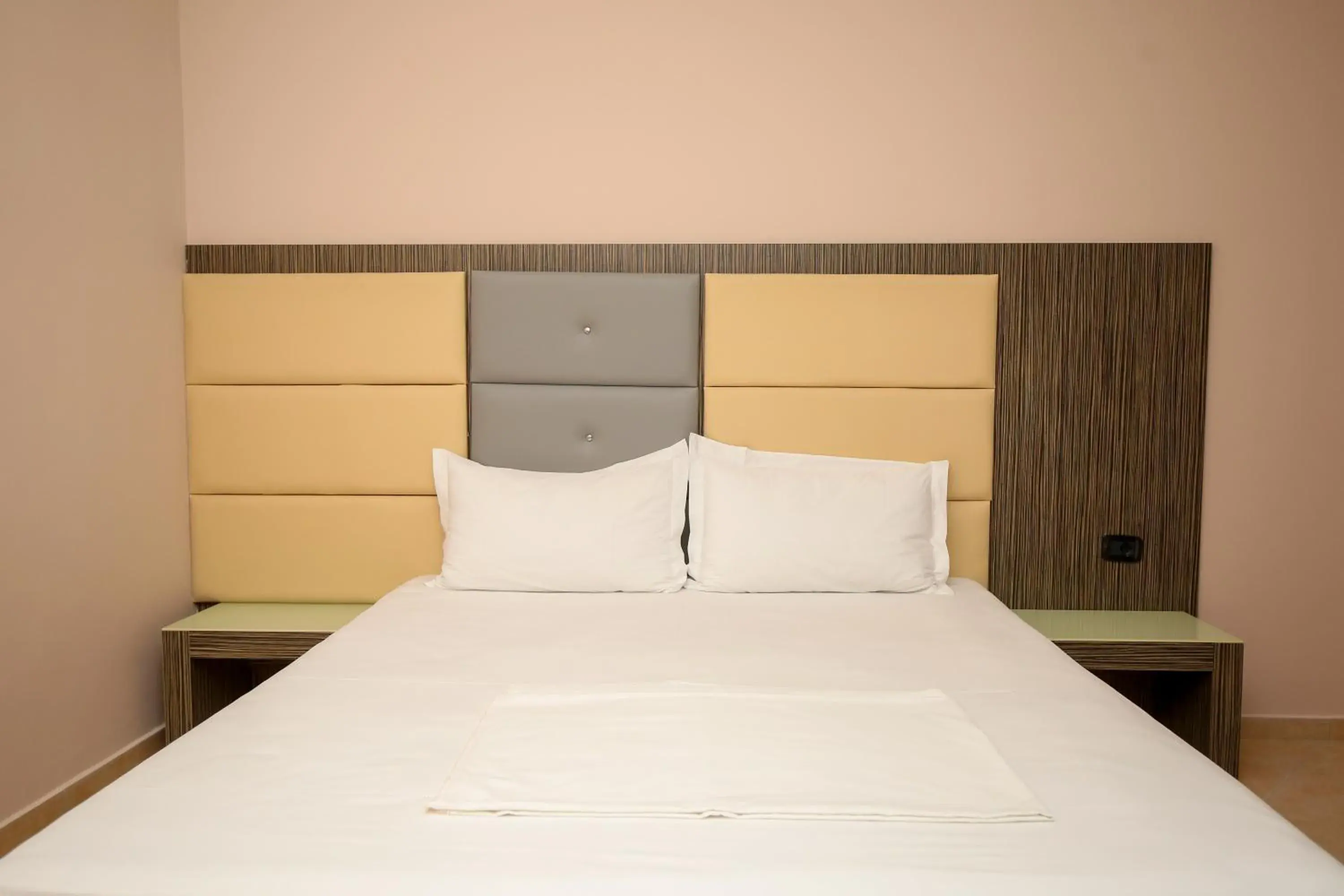 Standard Double Room in Aliko Hotel Standard Double Room in Aliko Hotel