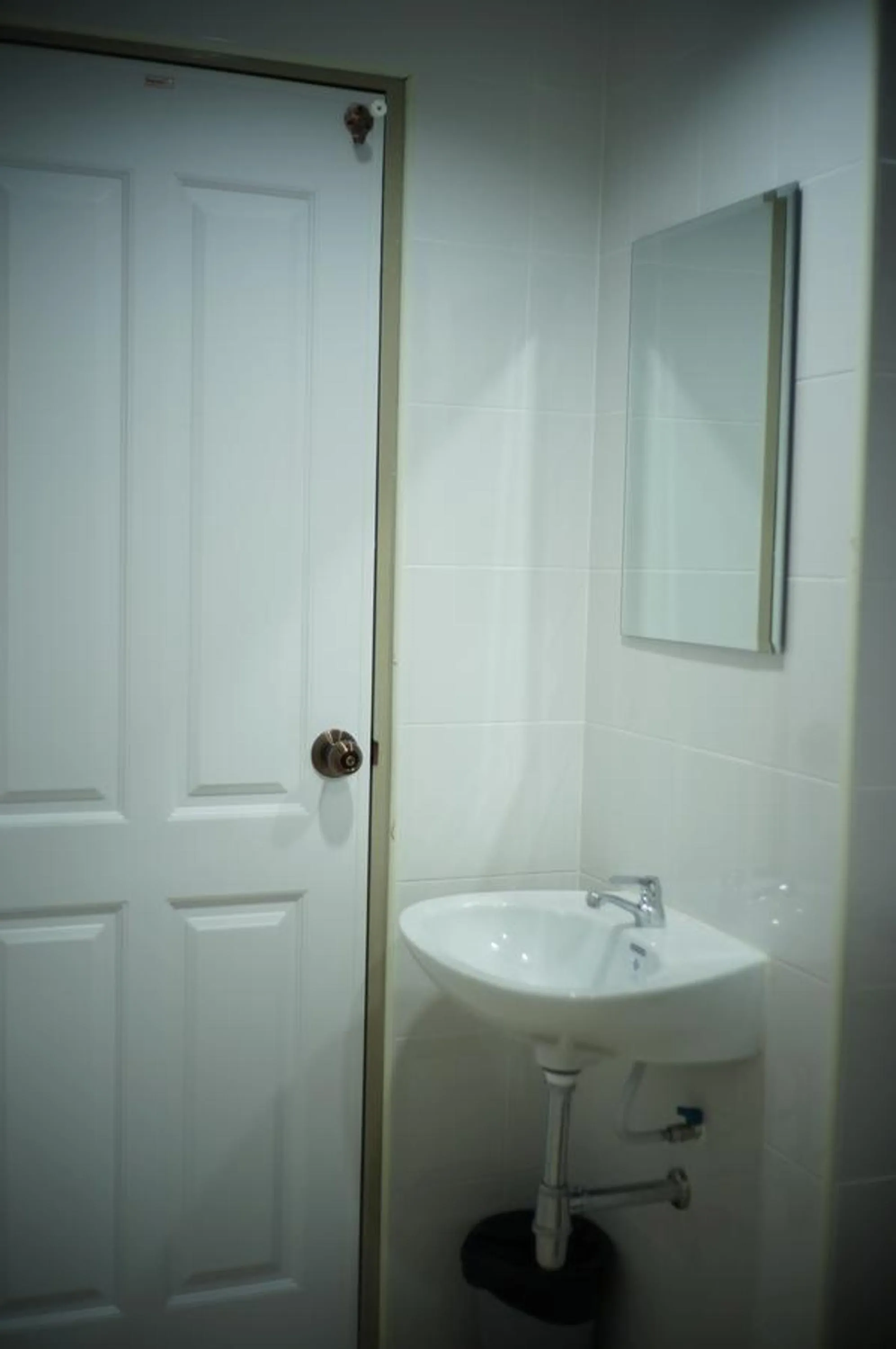 Bathroom in The Precious