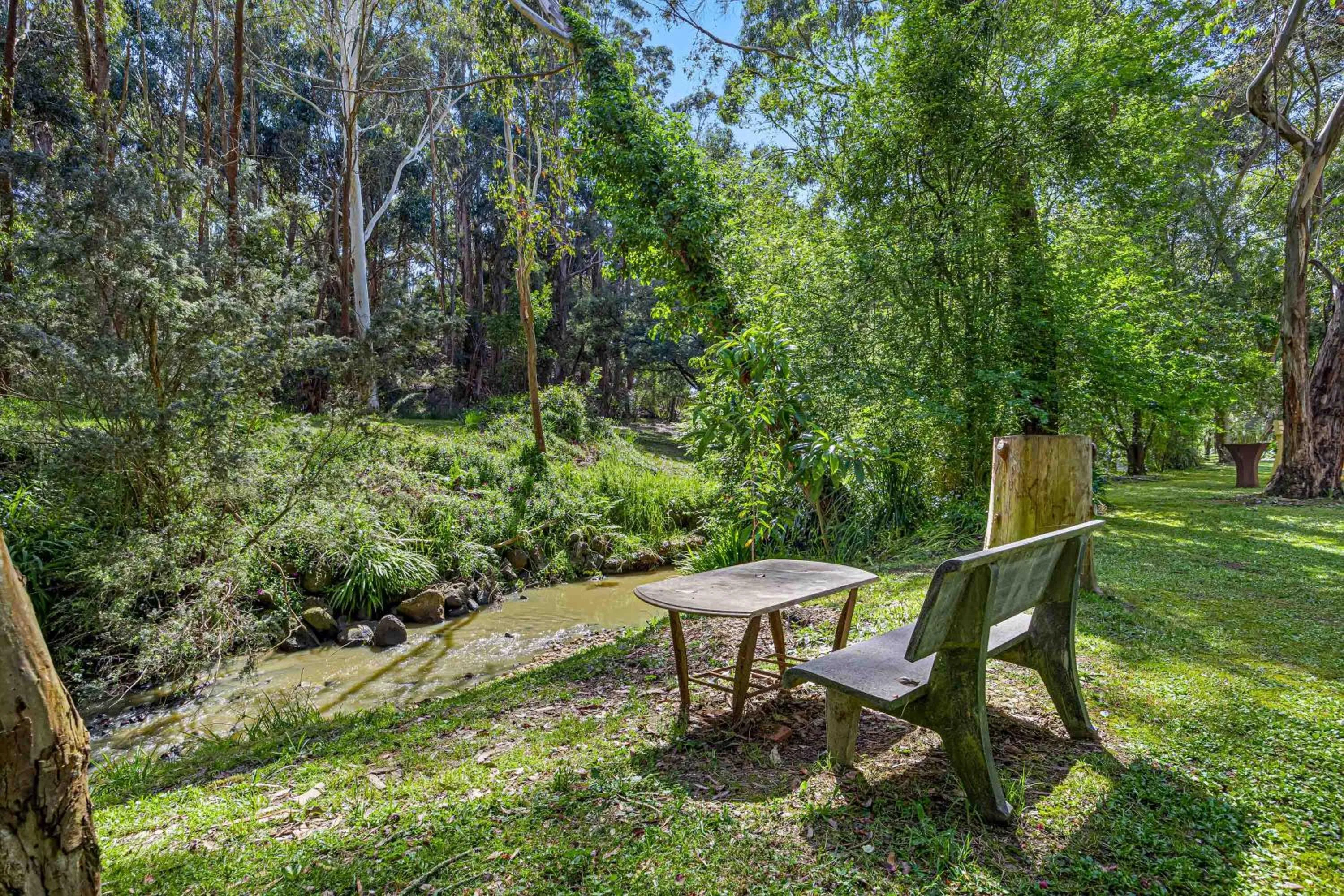 Natural landscape in Ballarat Cottages