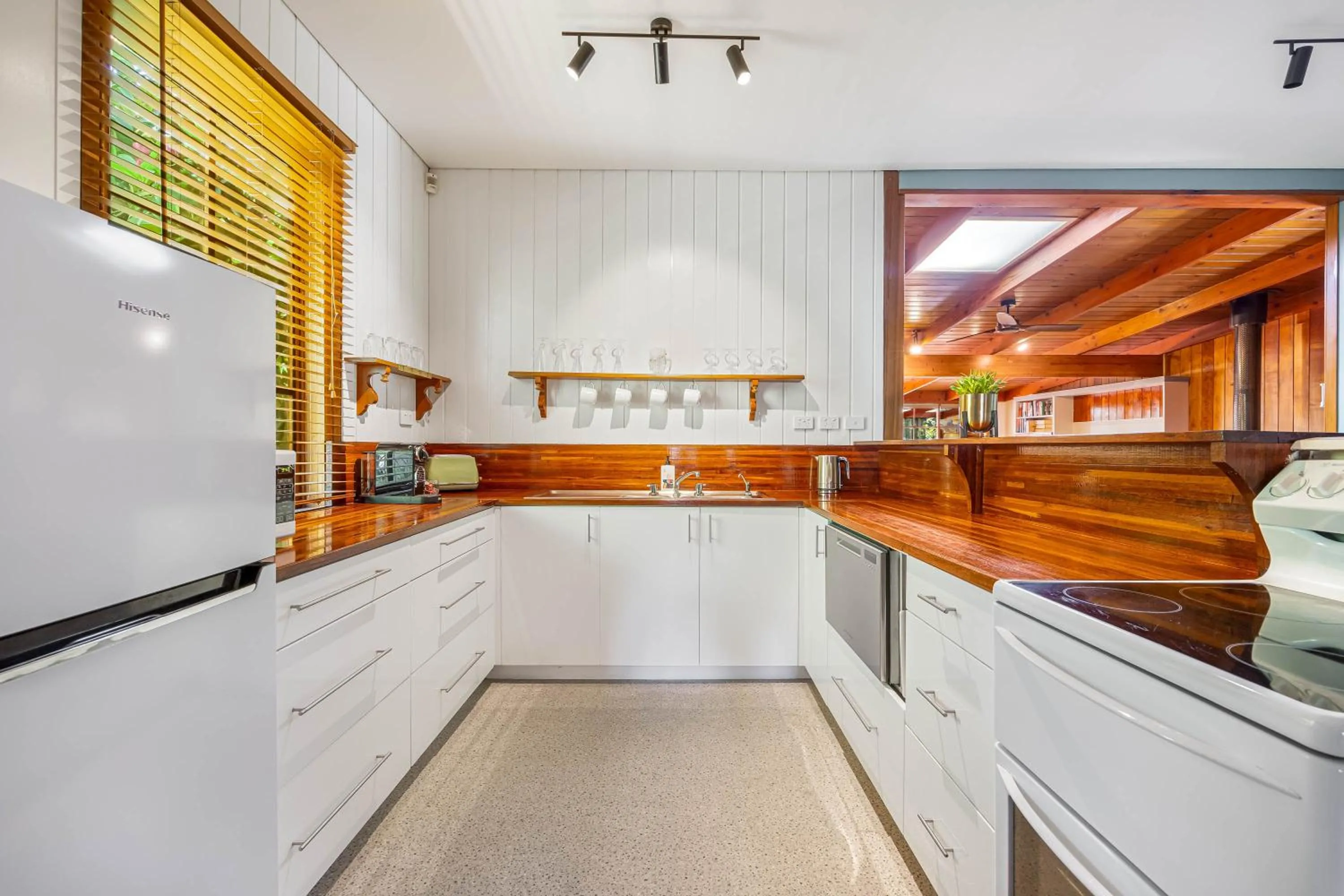 kitchen in Ballarat Cottages