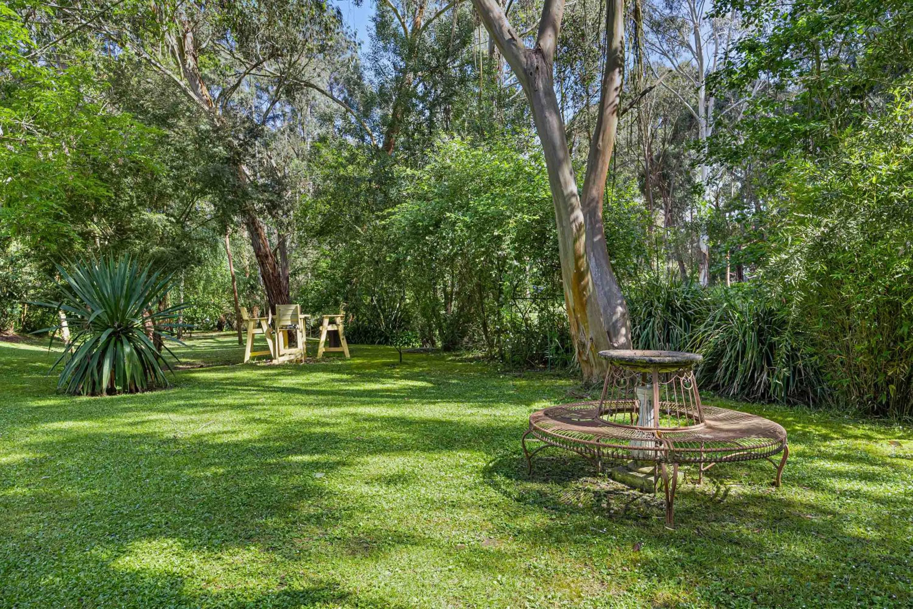 Natural landscape in Ballarat Cottages