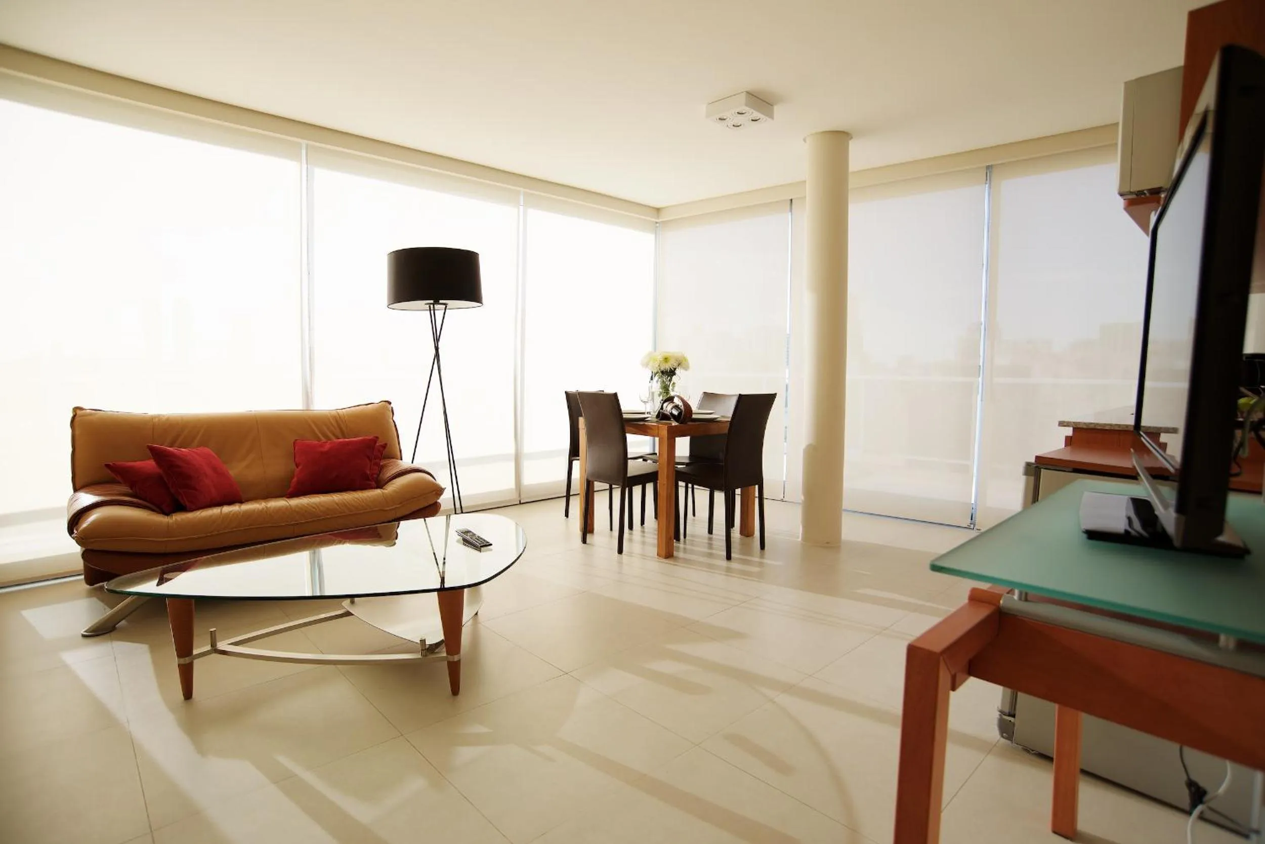 Photo of the whole room in Byblos Palermo Soho