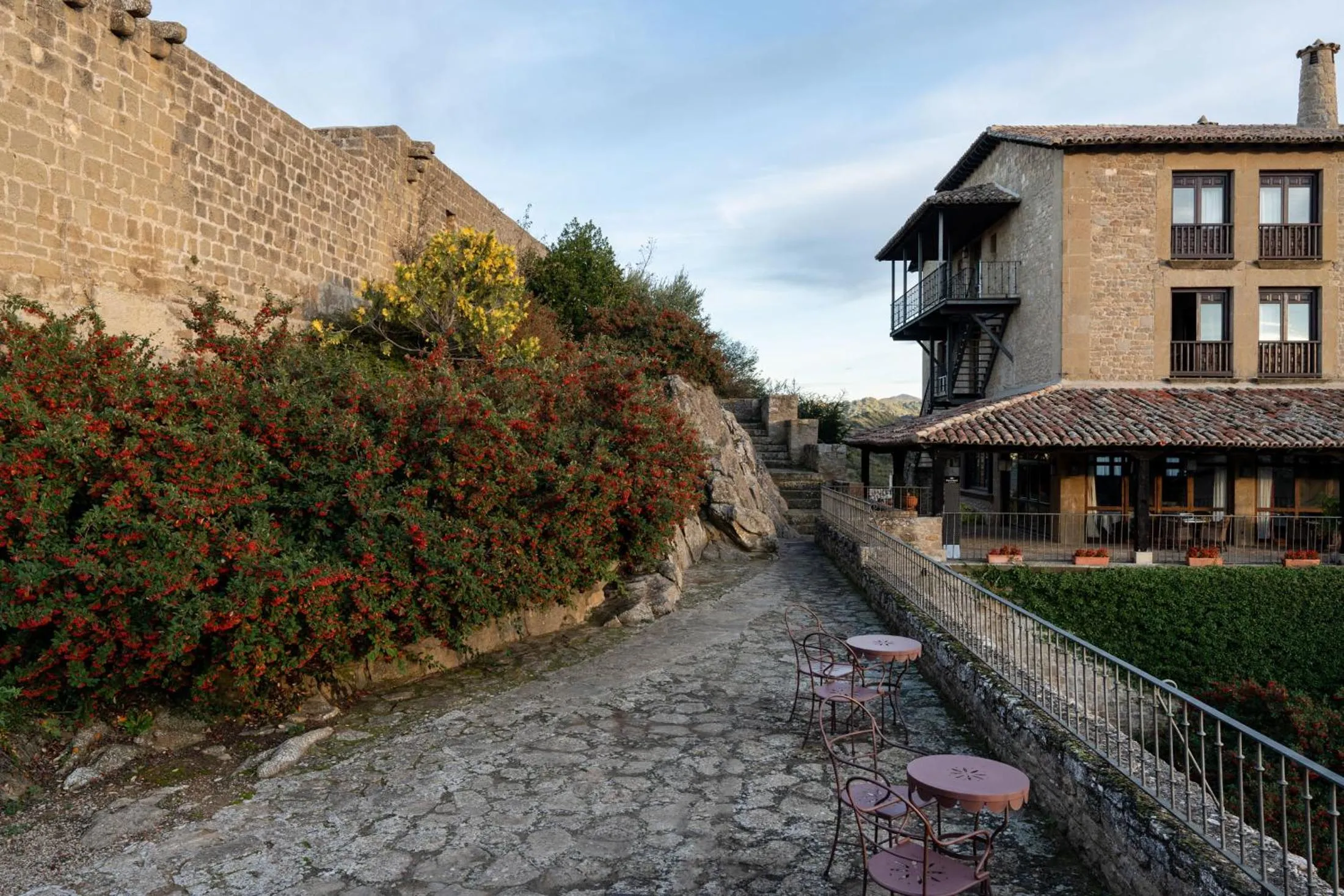 Property building in Parador de Sos del Rey Católico