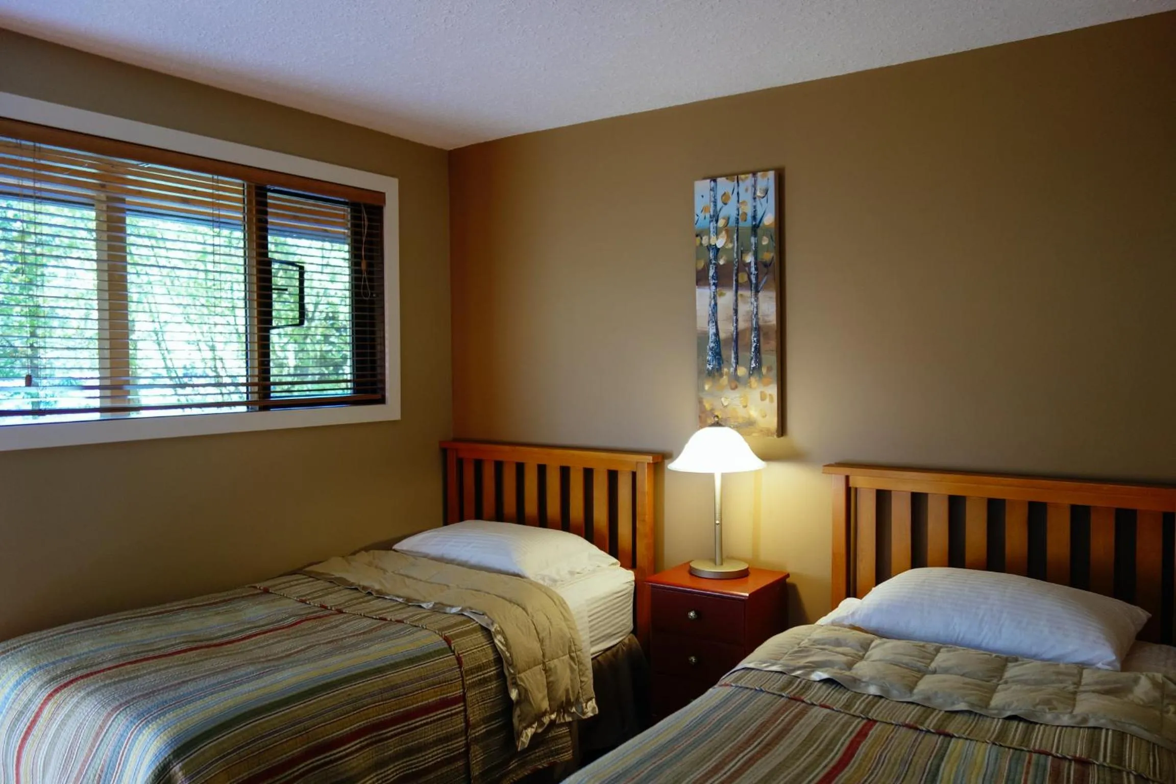 Twin Room with Private Bathroom - single occupancy in Skeena River House Bed & Breakfast