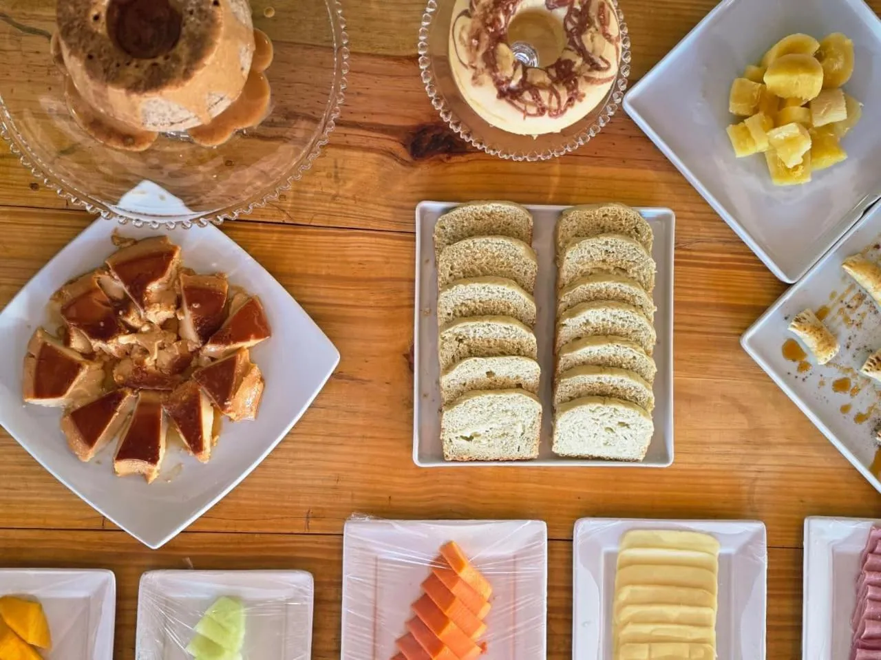 Breakfast in Pousada Camburi