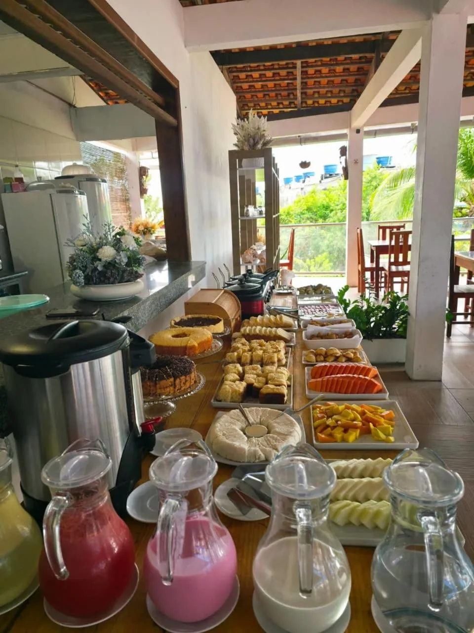 Breakfast in Pousada Camburi