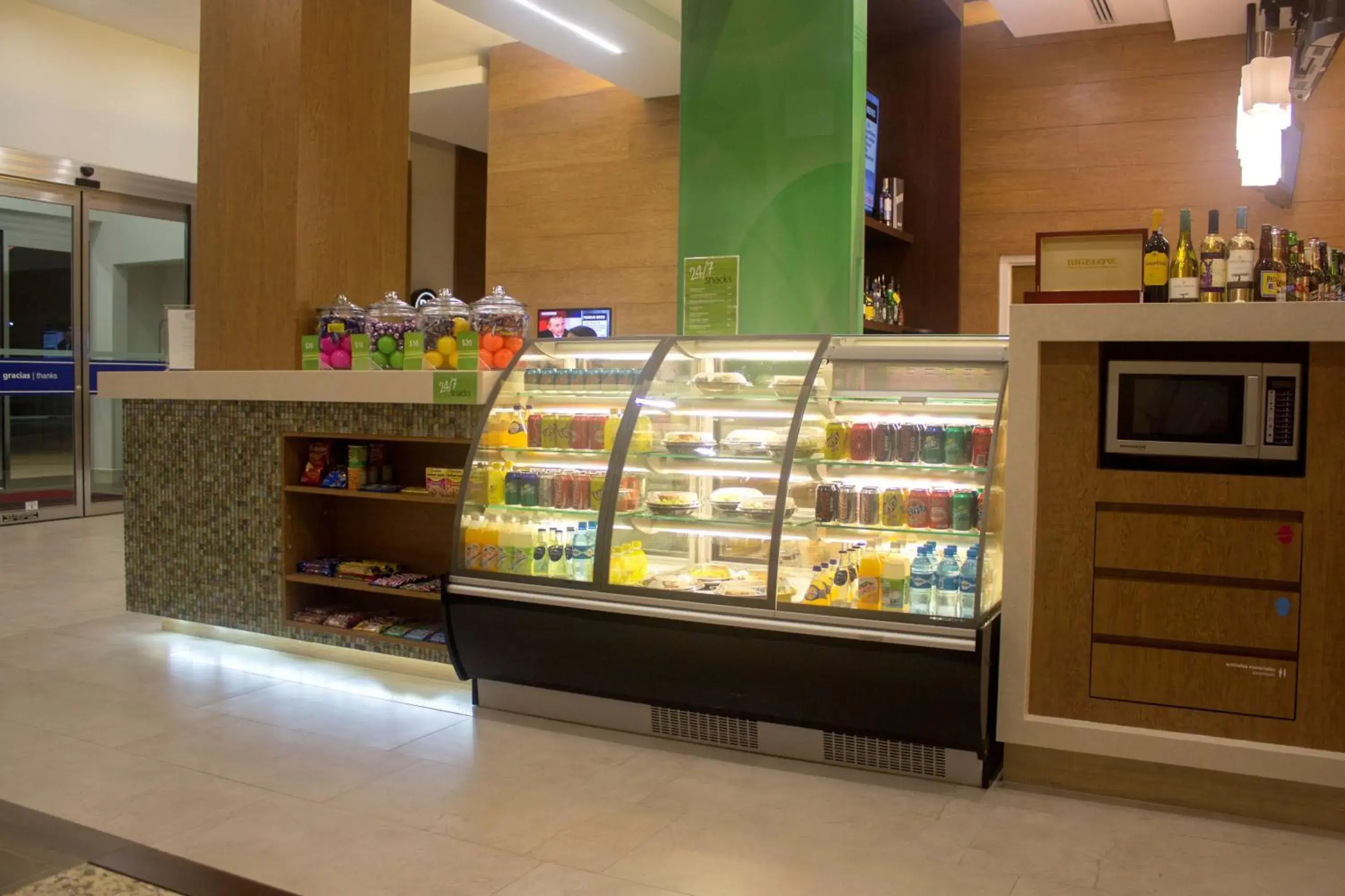 Restaurant/places to eat in Hampton Inn by Hilton Villahermosa Restaurant/places to eat in Hampton Inn by Hilton Villahermosa