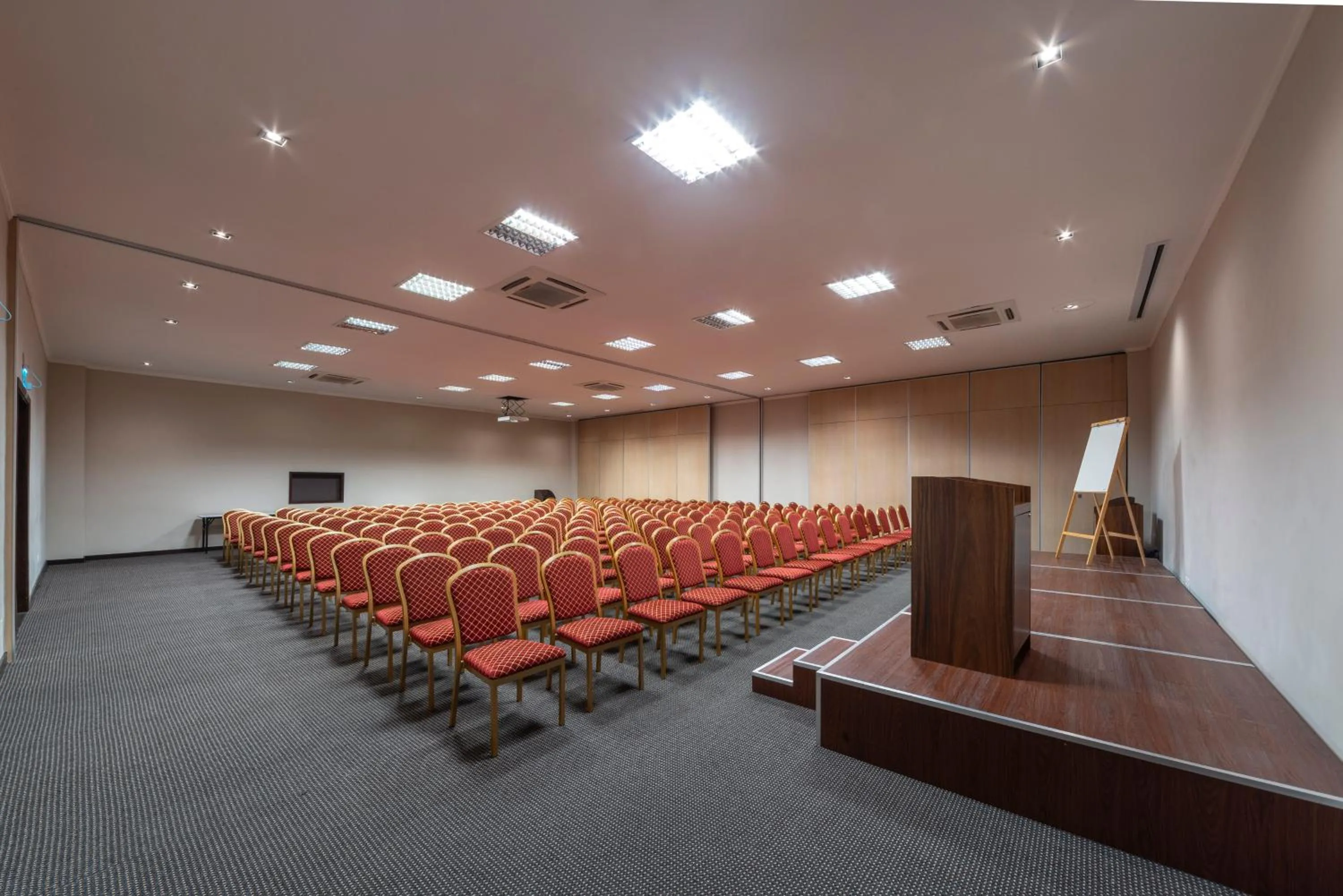 Meeting/conference room in Hotel Laghetto Villa Moura