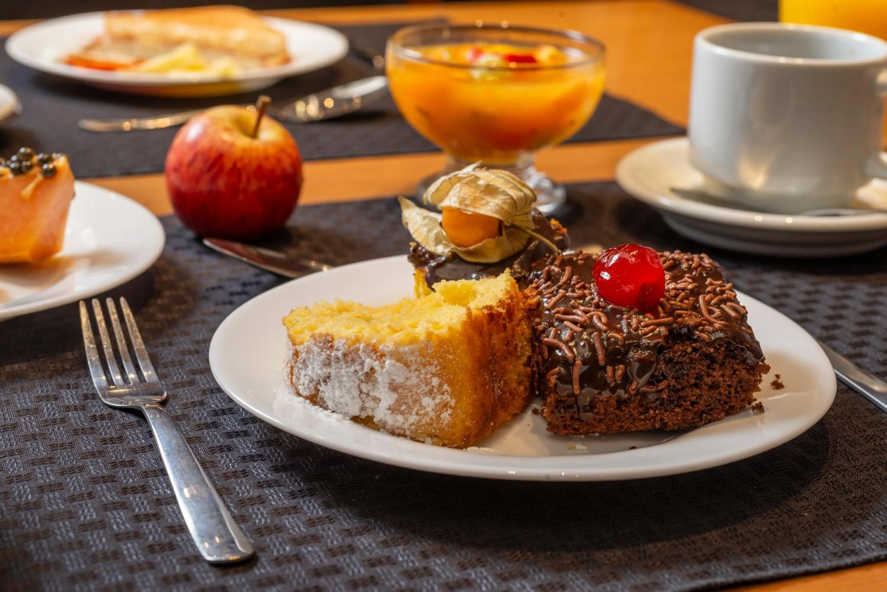 Breakfast in Hotel Laghetto Villa Moura