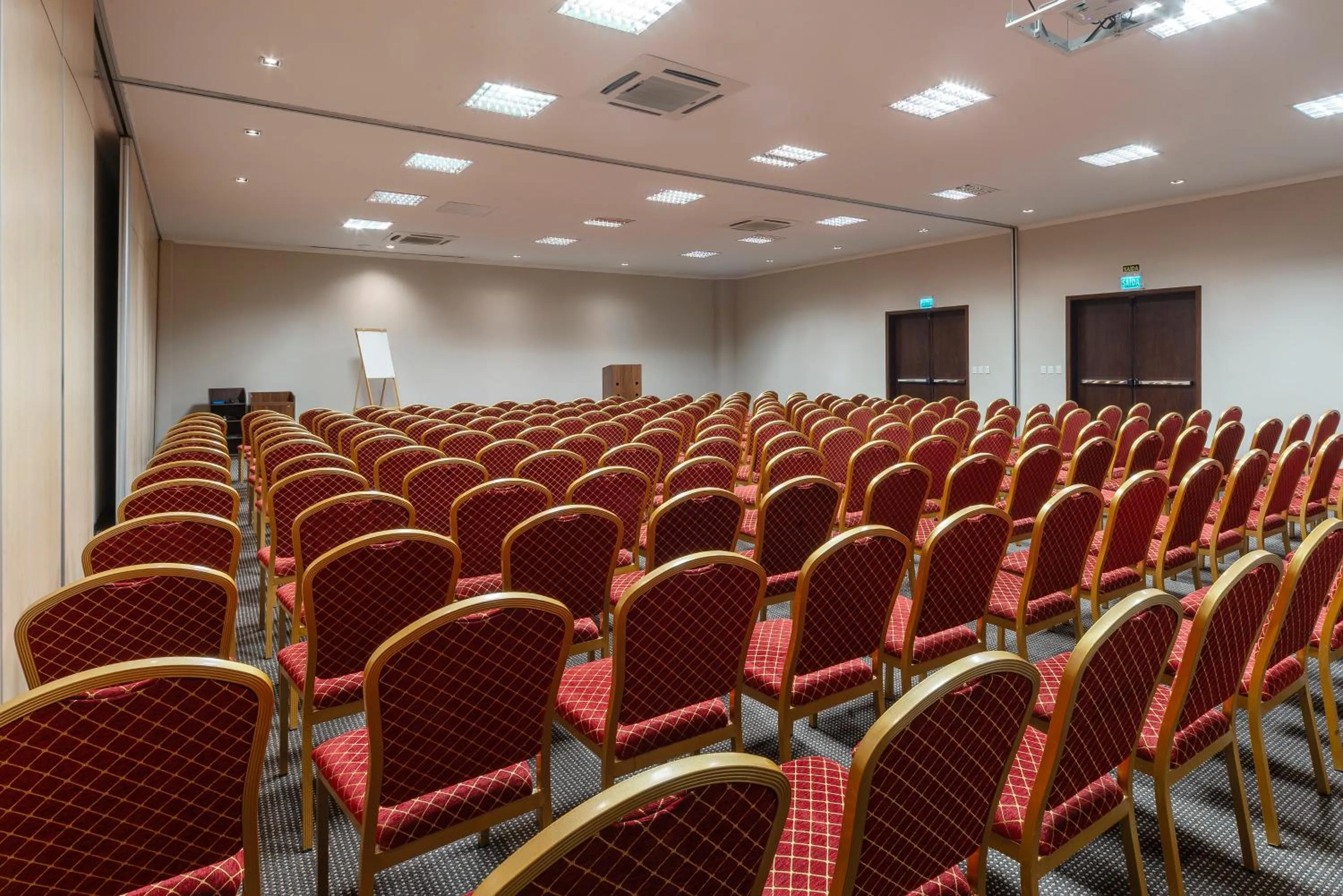 Meeting/conference room in Hotel Laghetto Villa Moura