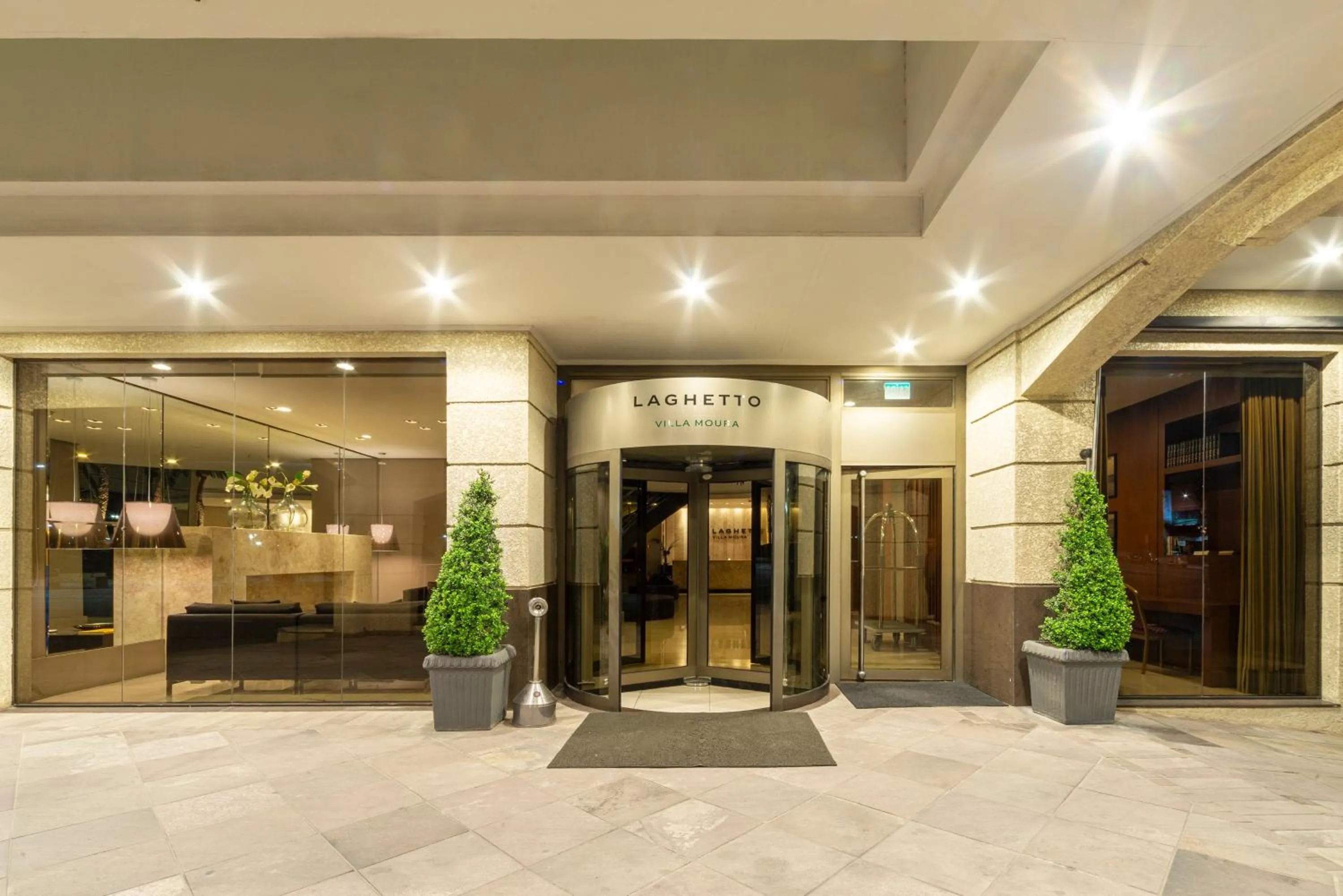 Lobby or reception in Hotel Laghetto Villa Moura