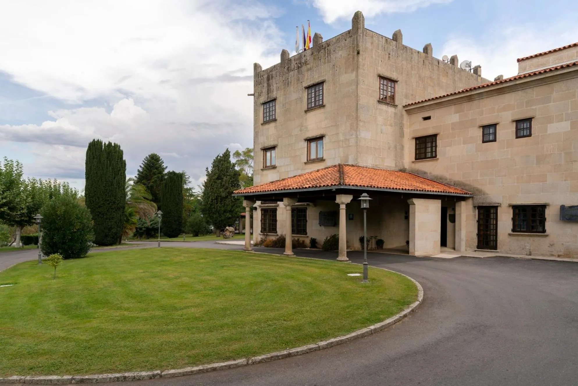 Property building in Parador de Verín